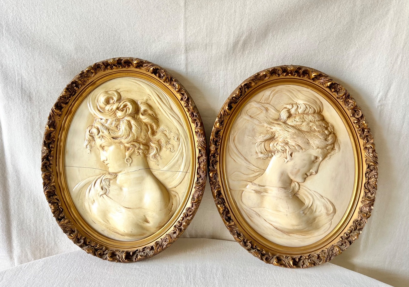 Vintage Pair Neoclassical Lady Bust Relief Wall Plaques Gold Frames Cameo Style