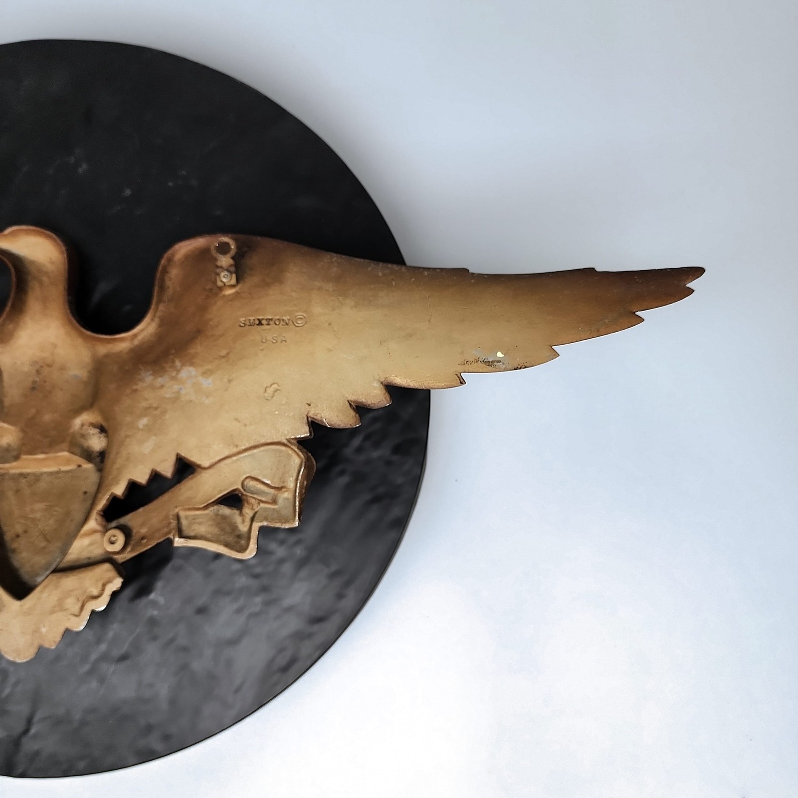 Sexton 1966 USA Bald Eagle Shield Wall Plaque 23″ Cast Aluminum Federal MCM