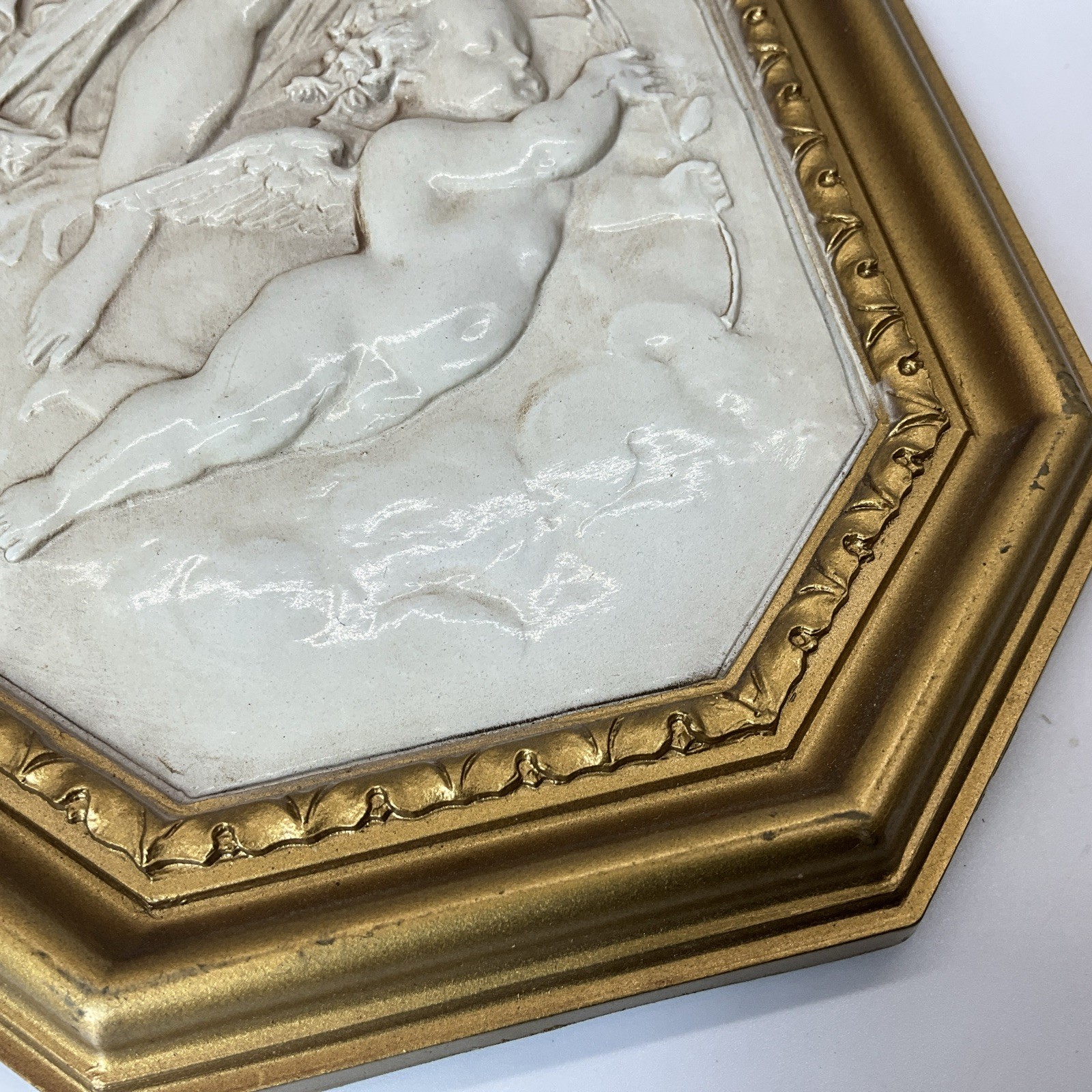 2 Vtg Homco Dart Plastic Decor Wall Plaques Art Nouveau Ladies W/ Cherubs 16 5/8