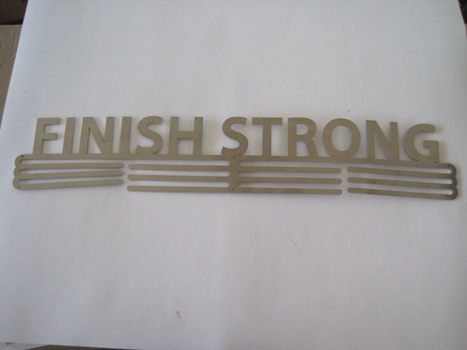 Finish Strong Metal Sign 24″ x 4″