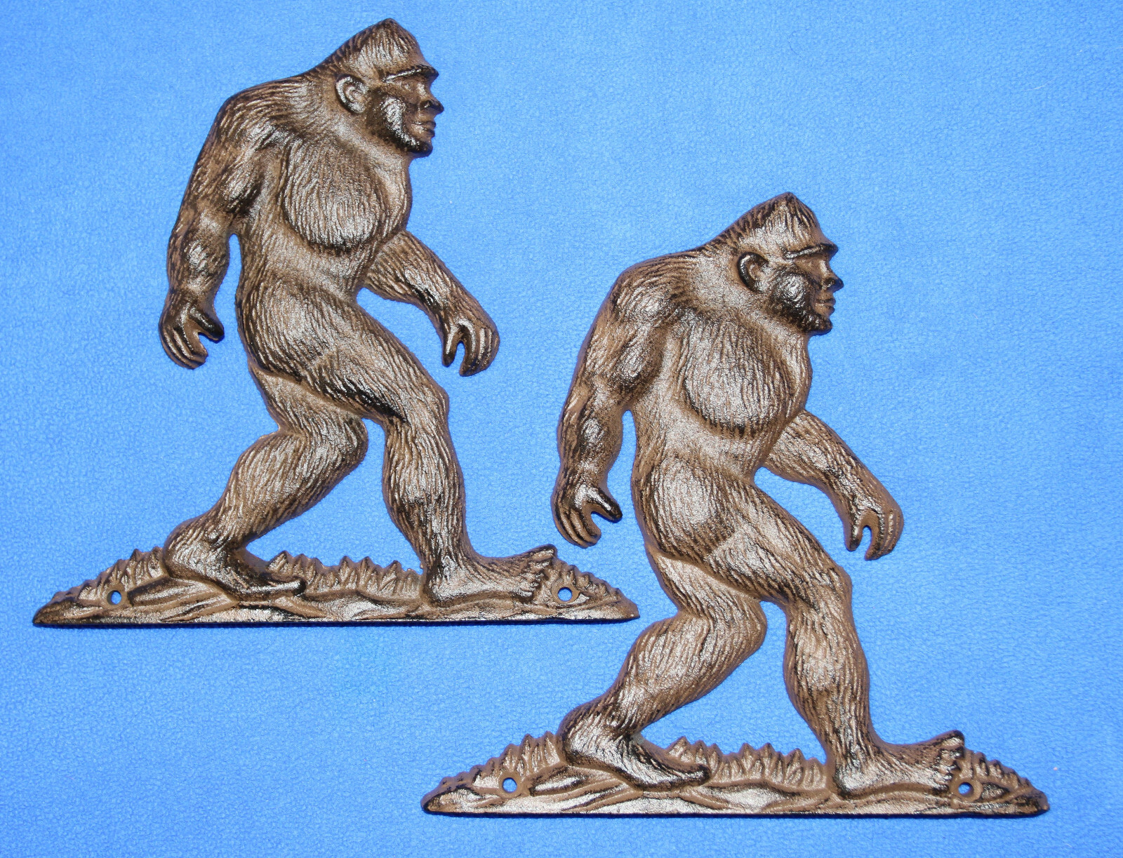 1- BIG FOOT WALL PLAQUE,Sasquatch,Swamp Ape,large heavy metal,gift H-133A