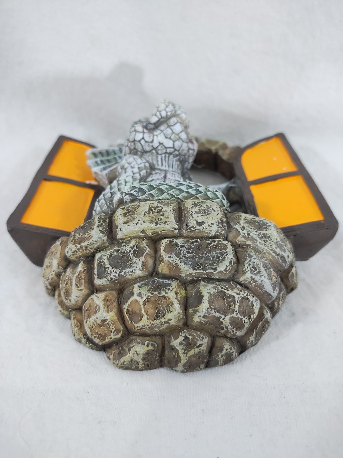 NIB Baby Dragon Posing In Window Resin Wall Plaque / Approx. 6″ x 2″ x 5″