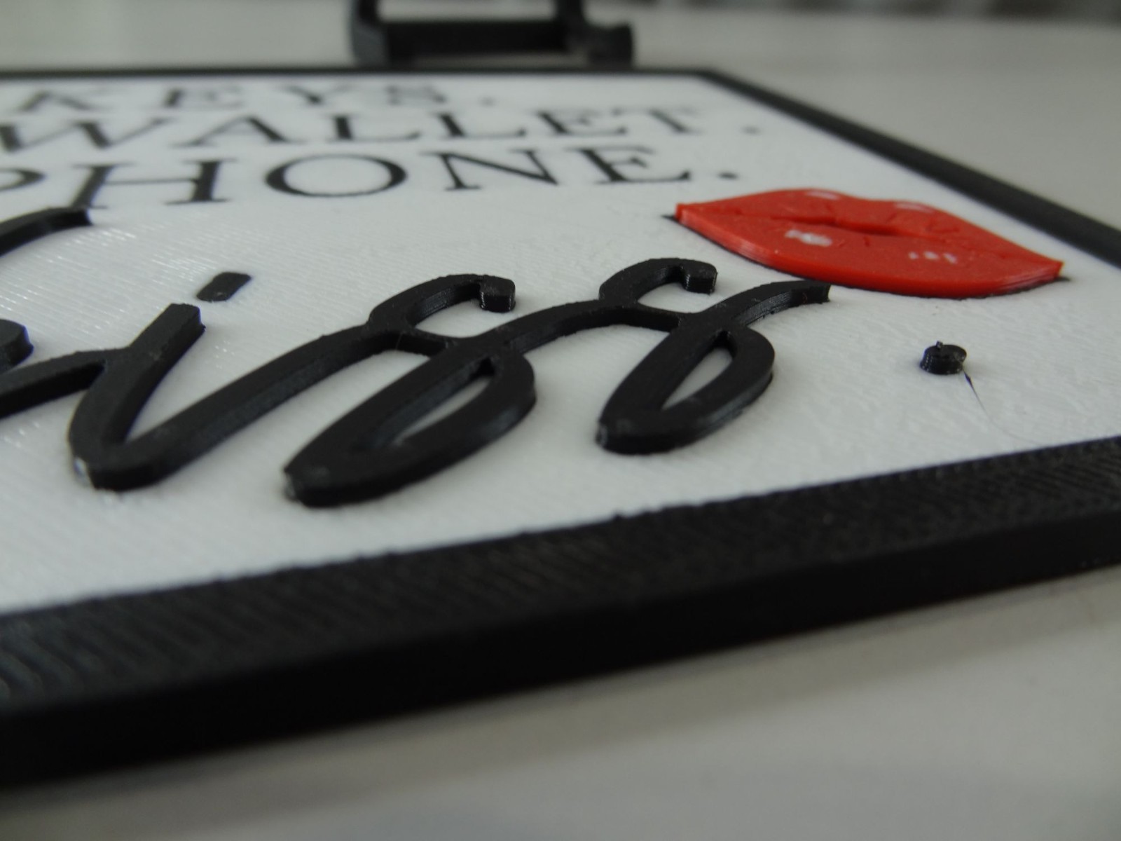 Keys Wallet Phone Kiss 3D Printed Sign-Romantic Entryway Decor, Funny Daily Chec