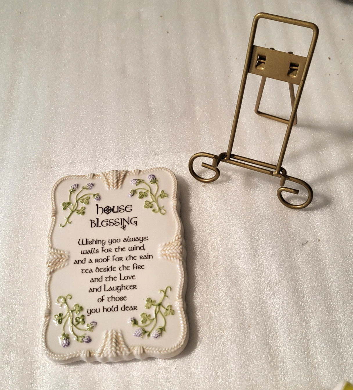 New Home Irish House Blessing Wall Plaque with Stand 5.75″ Ceramic