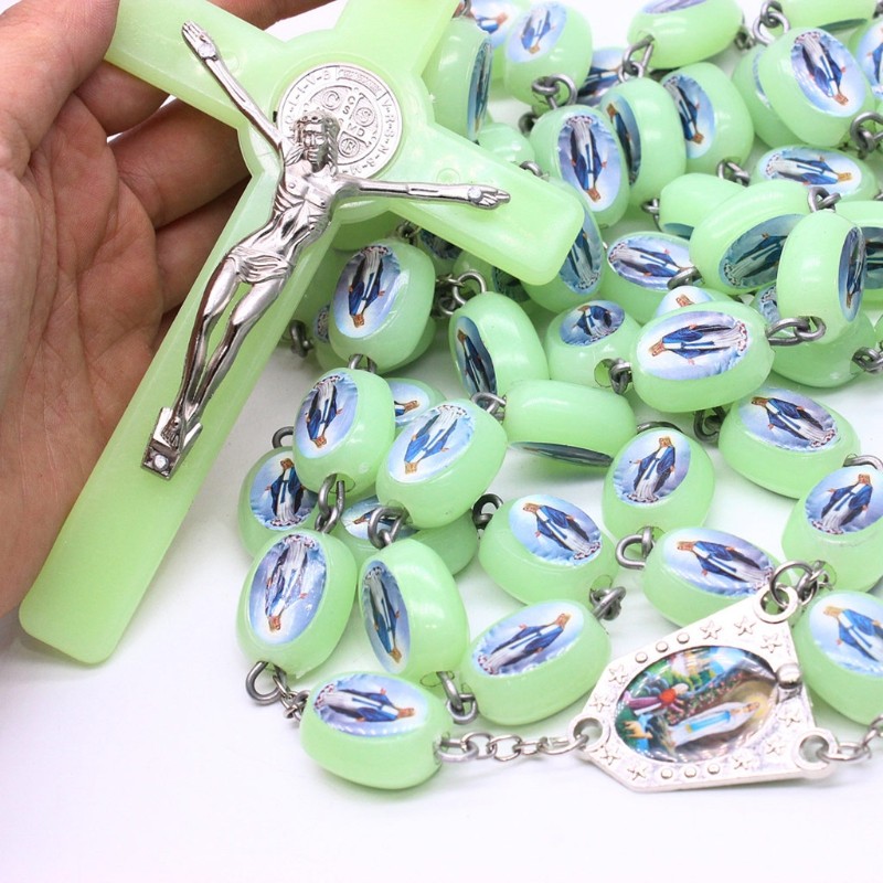 Angel Virgin Mary Luminous Beads Church Rosary Necklace Pendant Glow in The Dark