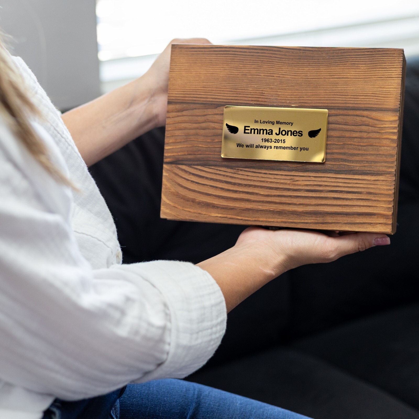 Custom Memorial Urn Nameplate – Personalized Stainless Steel Plaque for Ashes