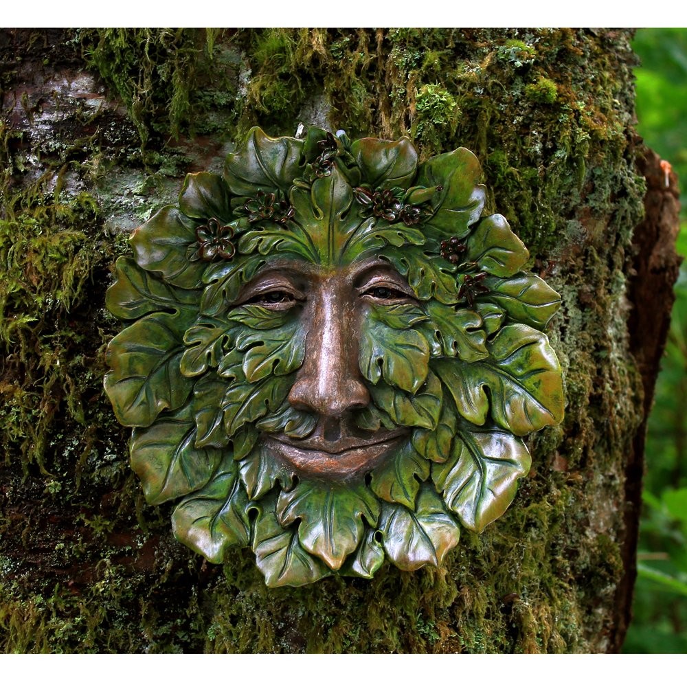 Top Collection Garden Fig Green Man Hanging Plaque, Large