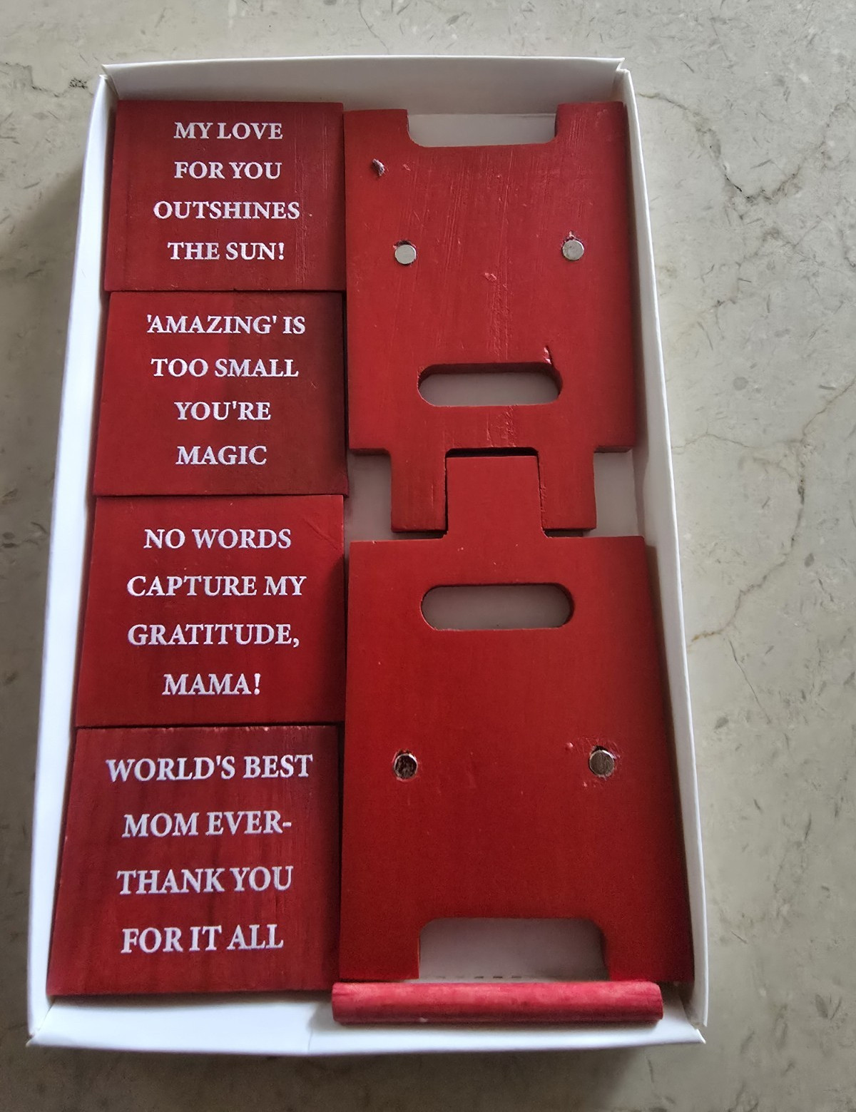 Red Wood Decorative Mom Novelty Sign Set “A LITTLE SIGN TO SAY I LOVE YOU”