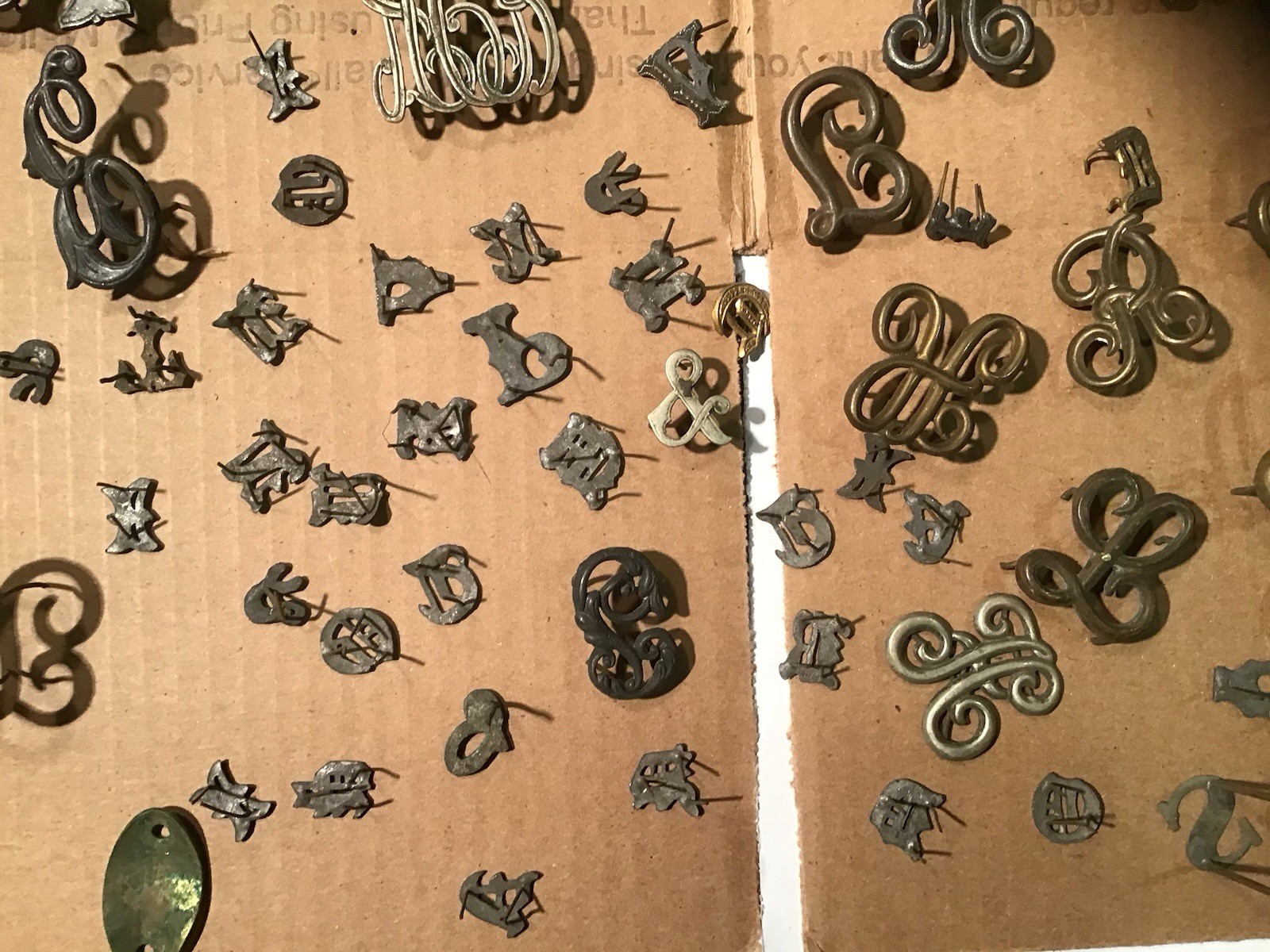 WOW!! Lot Vintage Antique Embossed Letters ORNATE METAL Wood Nail In RARE