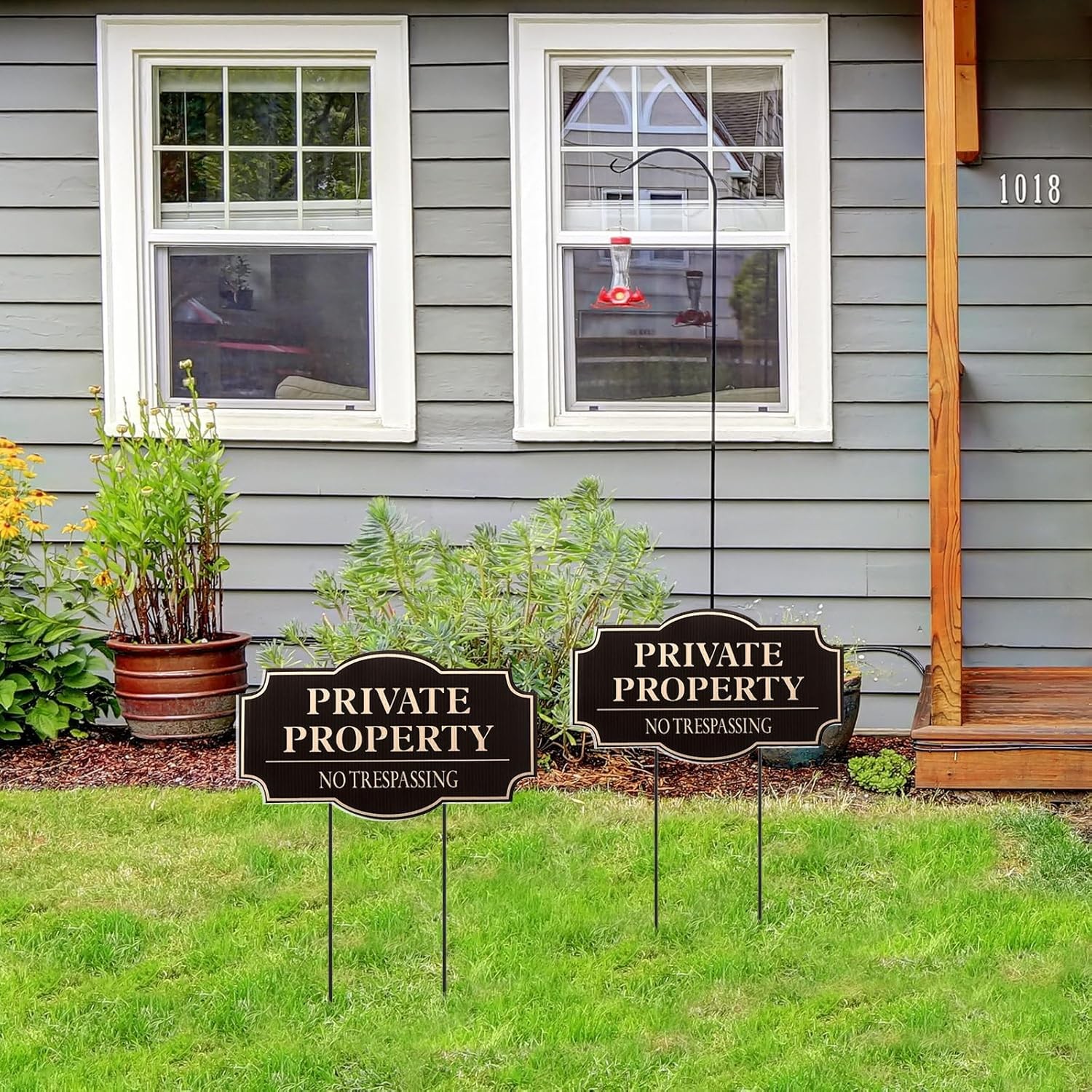 2-Pack No Trespassing Signs, 11.8 X 6.7 Inches, Private Property Decorative Sign