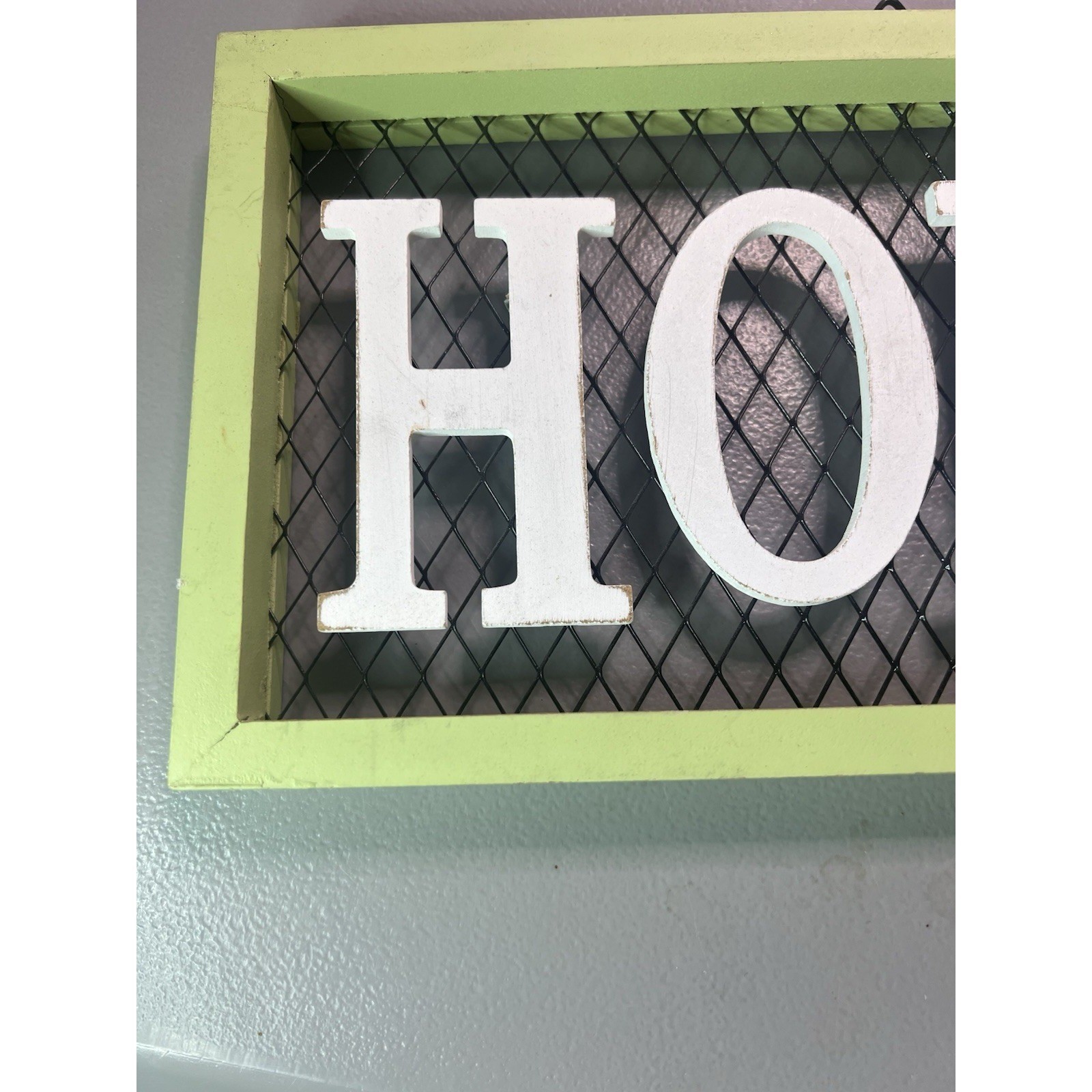 Farmhouse Green HOME Wood Wire Hang Sign Home Décor Rustic Shelf Accent 12″X6″