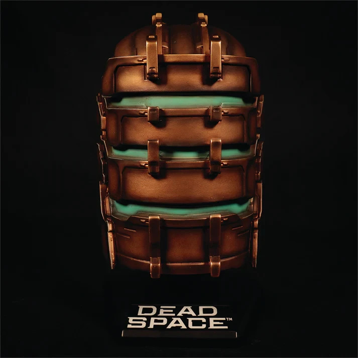 Dead Space Isaac Clarke Helmet Wall Sculpture Decor Statue Figure