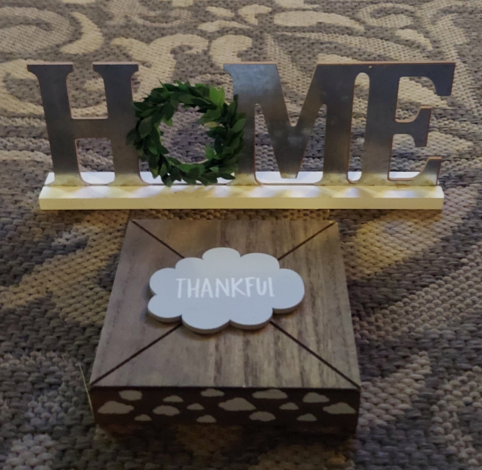 Decor Inspirational Thankful Wood Signs Set Freestanding Home Plaques