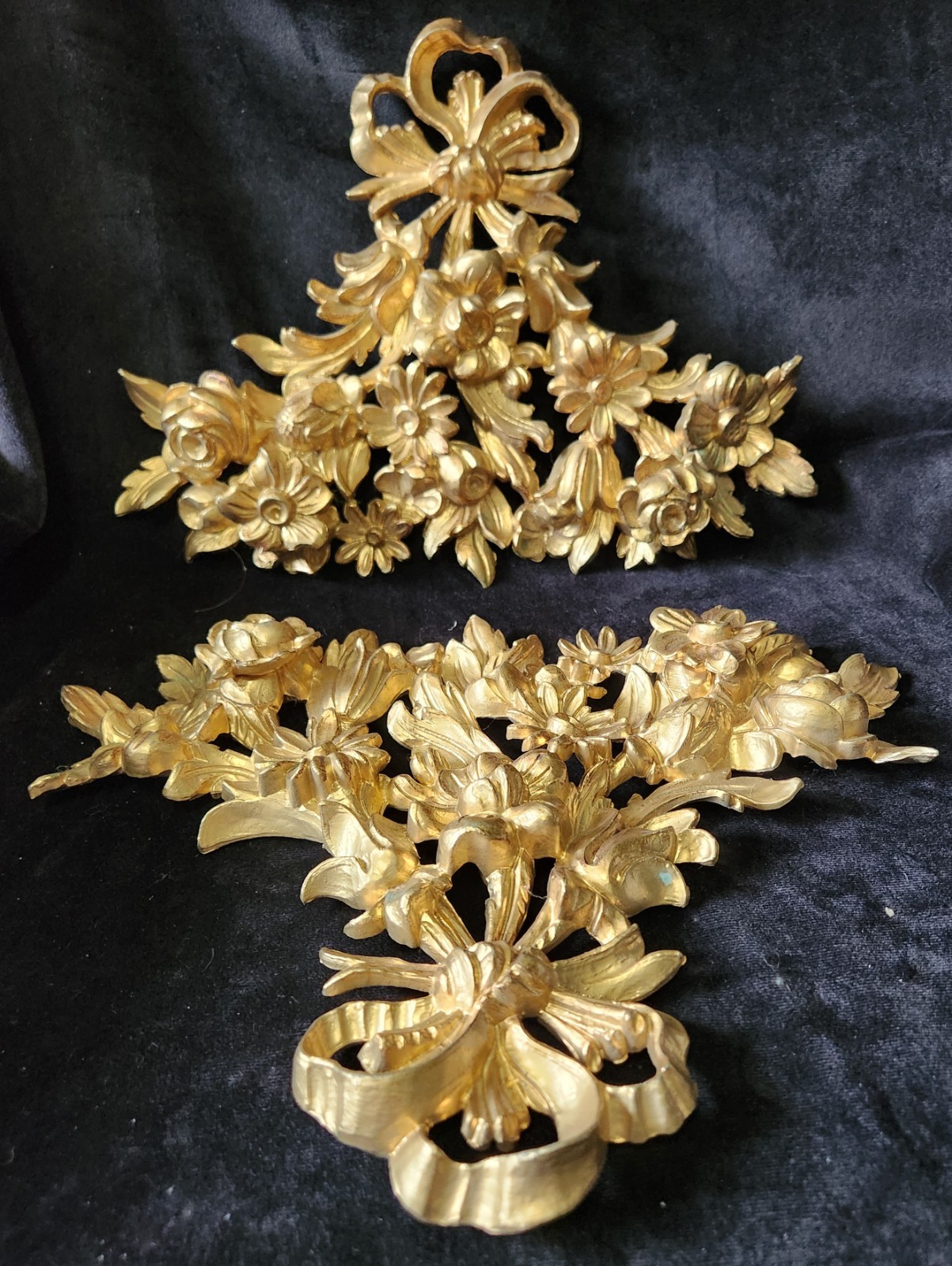 VTG Pair Italian Florentine Bouquet Ornate Gold Gilt Baroque Hanging Wall Art