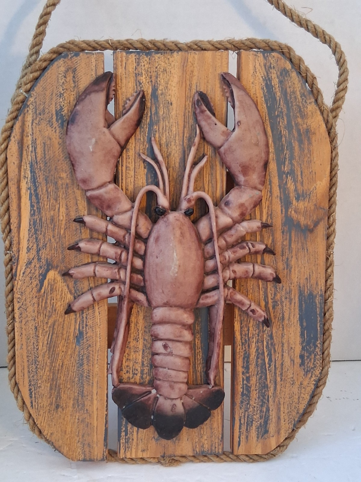 VTG’90’s Wooden Lobster Wall Plaque w/3D Resin Lobster + Rubber 🦞 Decor 2pc Set