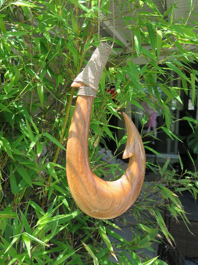Hawaiian Hand Made Wall Decor Solid Wood Sleek Polynesian Fish Hook Tribal