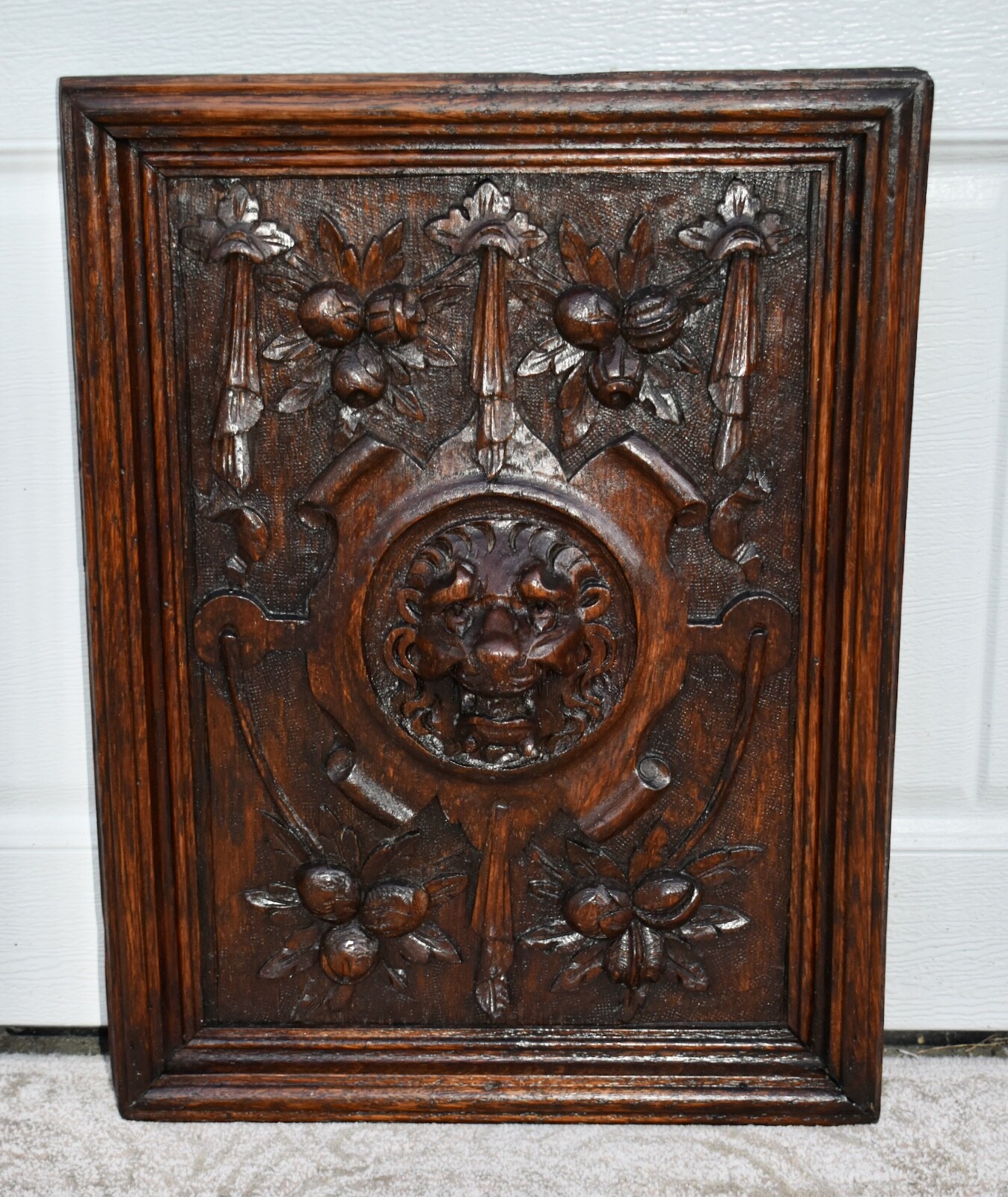 Antique Tudor Carved Oak Lion Plaque Wall Panel Wood Relief Head Mask Victorian