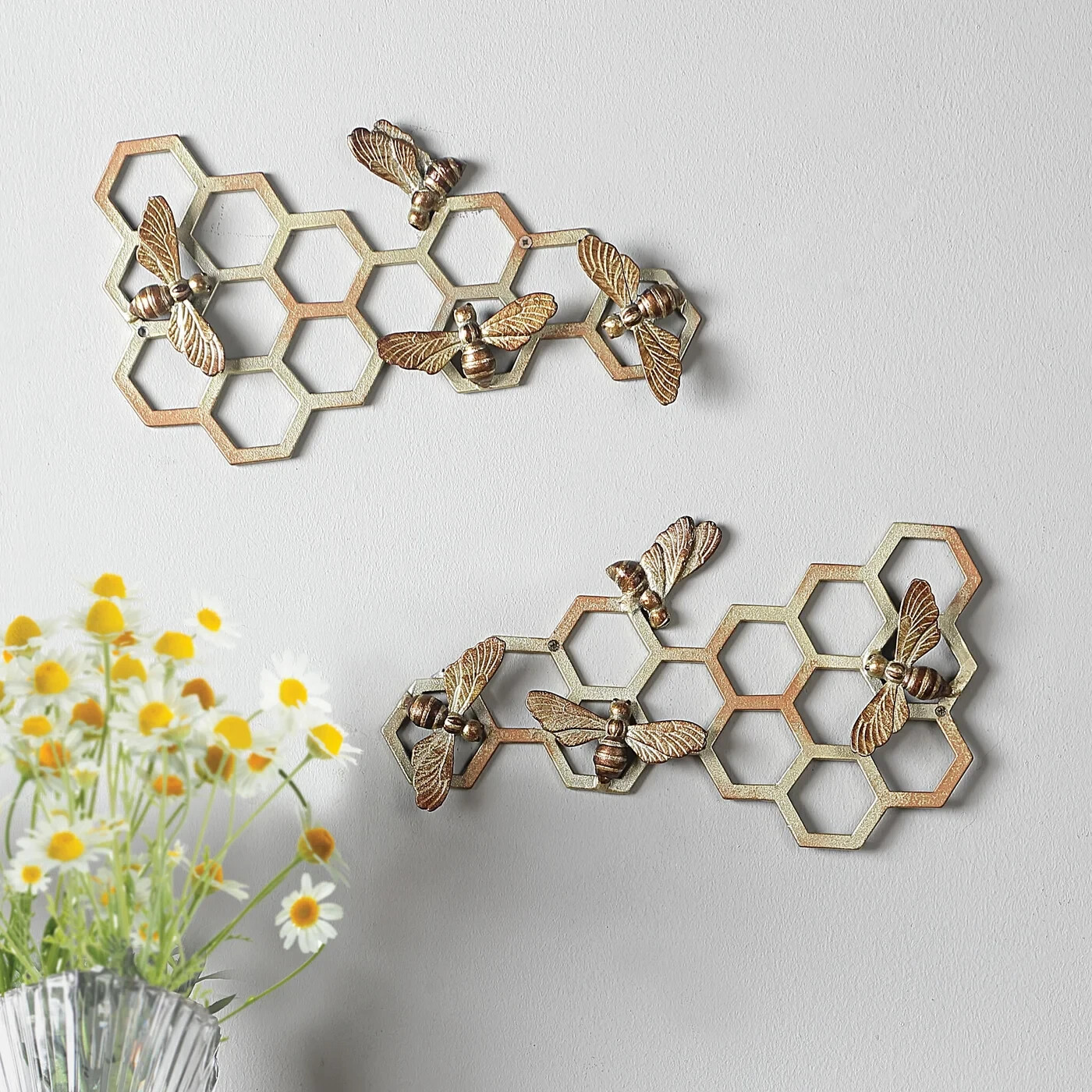 Wall And Bee Wall Plaques Aluminum Finish Home Decor Collectible Honeycomb