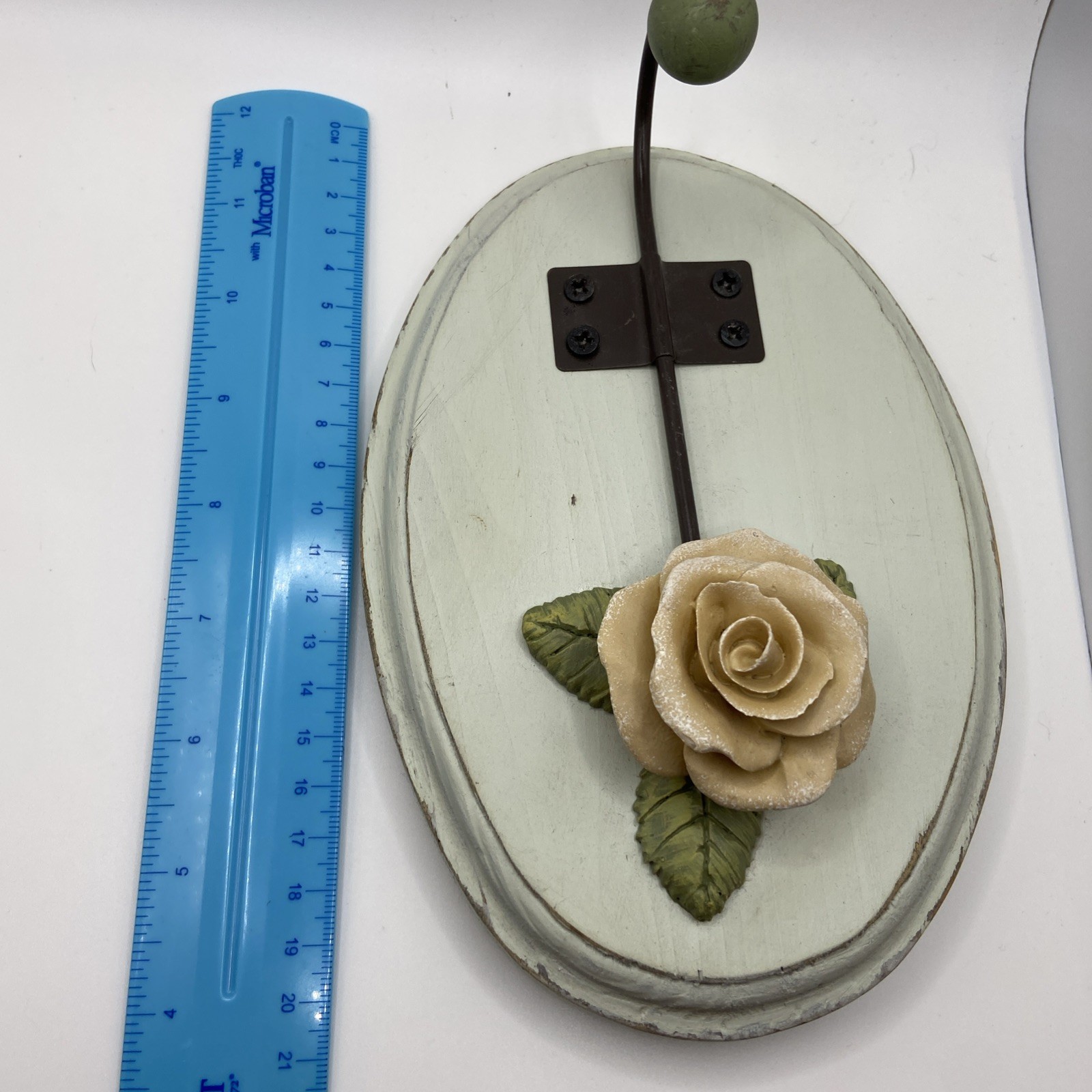 Wood Wall Hook Rose Decore, White And Pink set of 2 ceramic