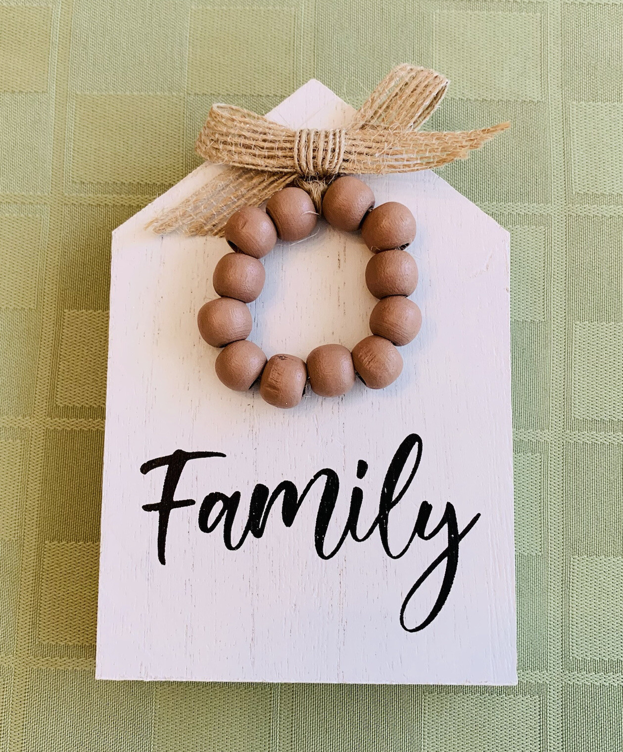 Family Bead Wreath House Shape Wood Block Sign Decor Home Tier Tray NEW NWT