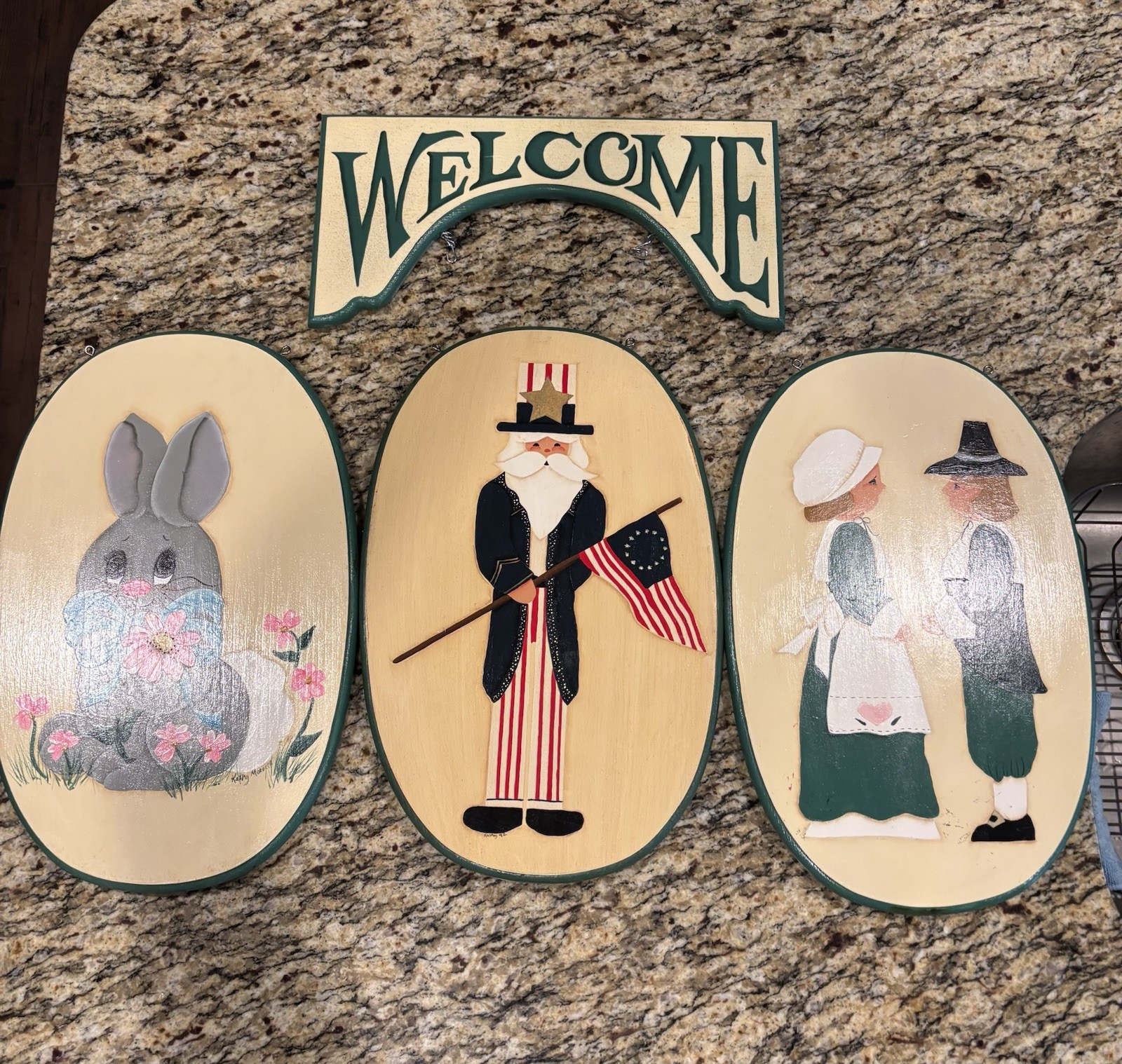 Welcome Sign Americana Folk Art Handmade 1992 Interchangeable Wood Plaques
