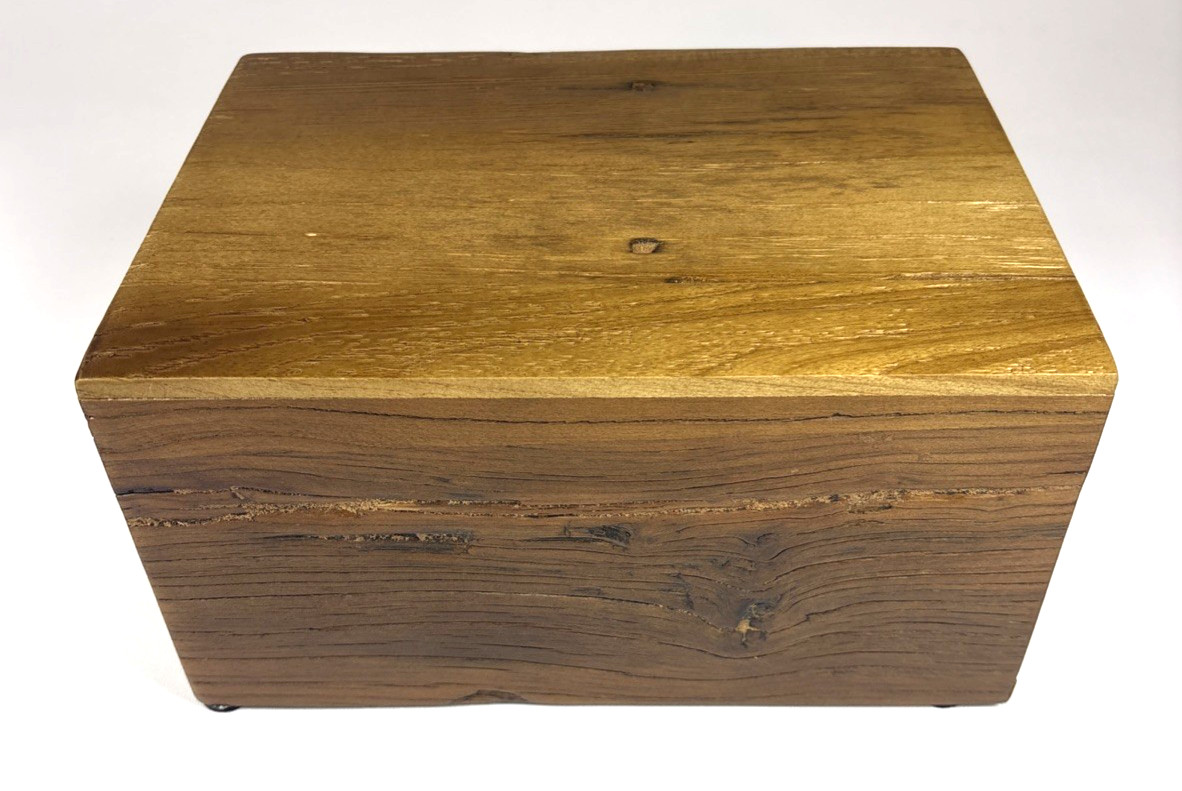 WEVOIRD Rustic Solid Barn Wood Burial Cremation Urn Boxes for Man/Woman/Pet