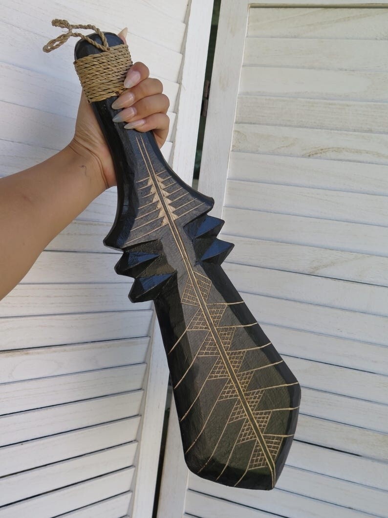 Hand Made Hawaiian Engraved Wall Decor Solid Wood Polynesian Tribal War Weapon
