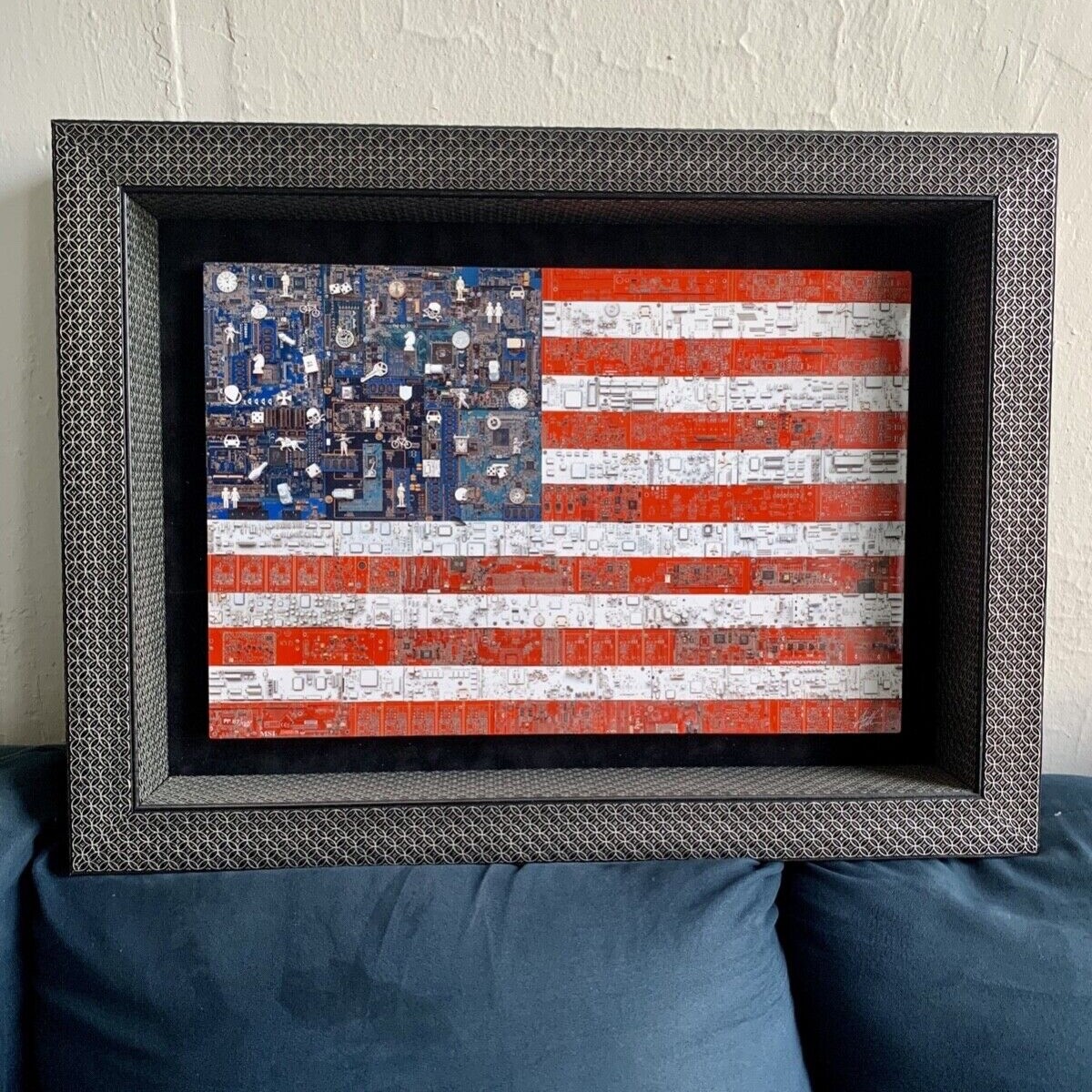 Gregory Arth, “American Flag” Caldograph Wall Art 13 3/8″ x 20″ – Authenticated 