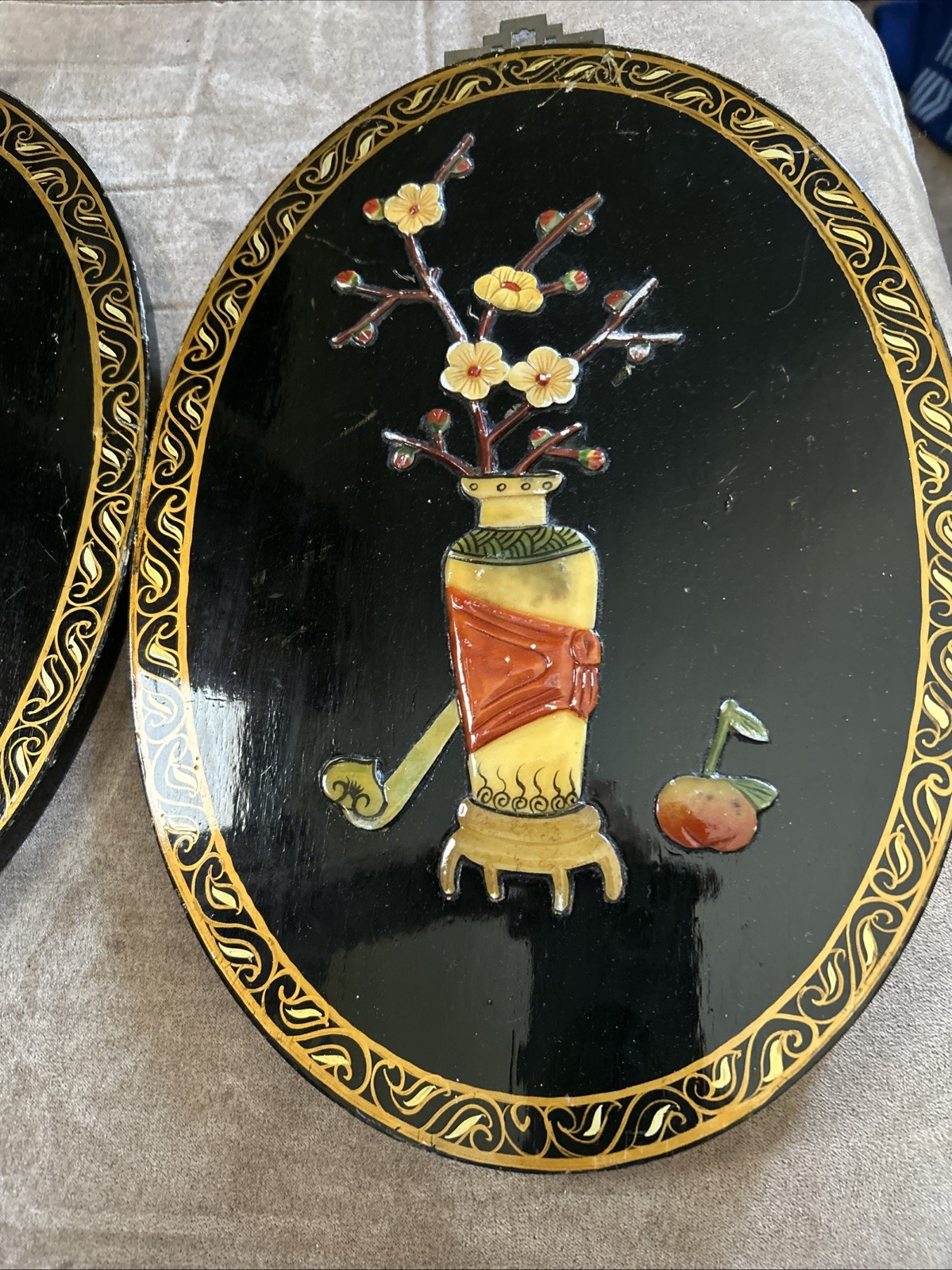 Vtg pair Asian Oval Wall Art Panel Black Lacquer Jade/Soapstone Oriental