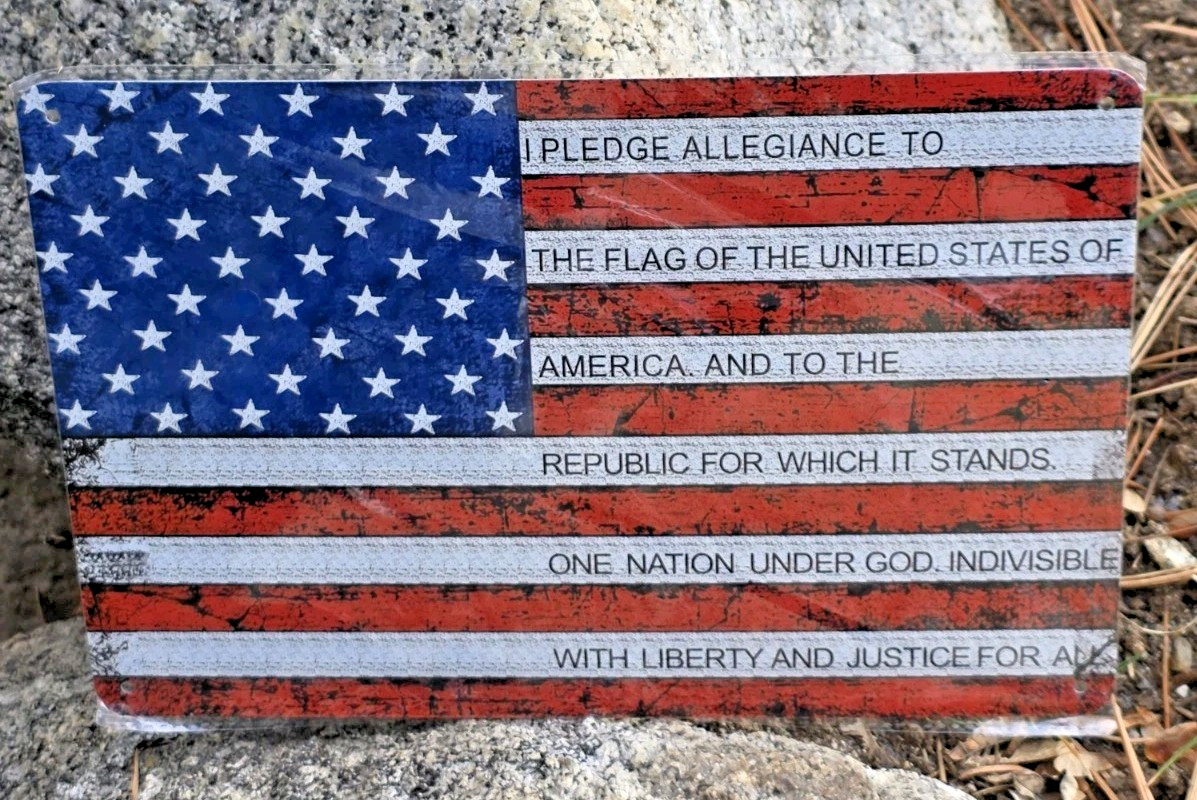 USA Flag Pledge of Allegiance Metal Sign 12×8 Inch Wall Art Deco Man Cave TRUMP