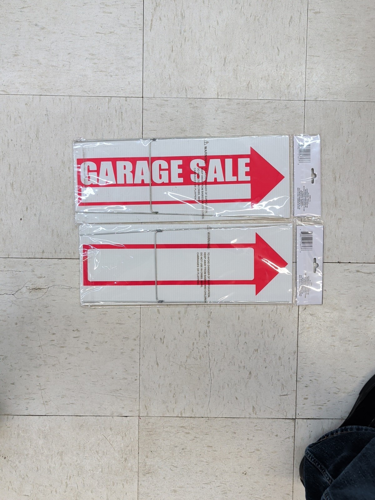 Double Sided Yard Signs, 15×6 Inch 2 Pack Corrugated Plastic, 1 Plain 1 Regular