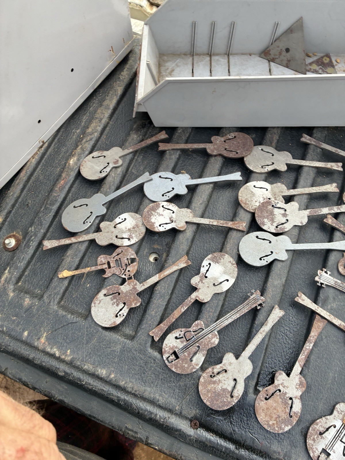27 Guitar Steel Cut Outs Metal Art Decoration Huge Lot