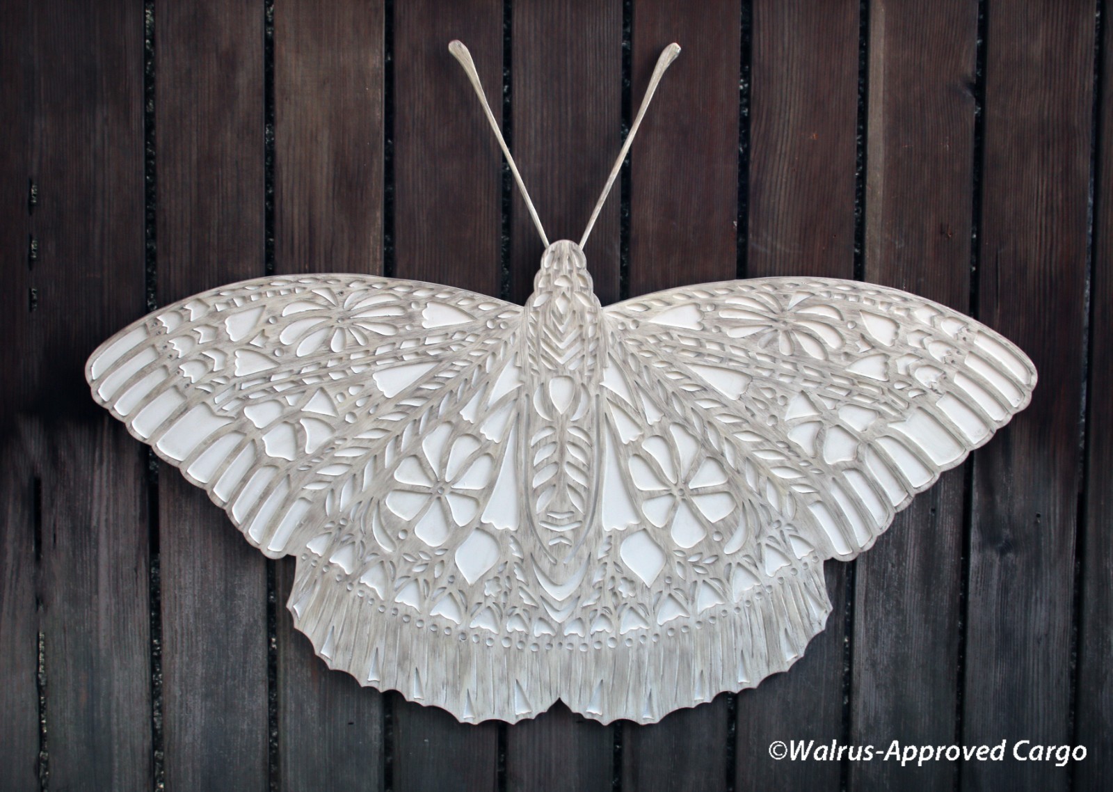 POTTERY BARN KIDS WOOD CARVED BUTTERFLY -NIB- TRULY SOMETHING TO FLAP ABOUT!