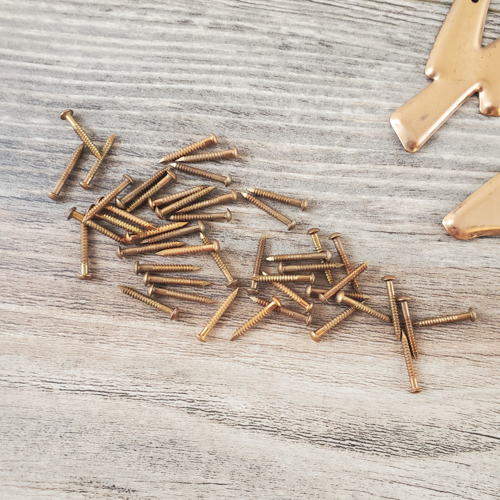 25 pc lot 3.5″ Bronze VTG House Address Numbers 1/2, 3, 4, 6 or 9, 7, 8 +Nails