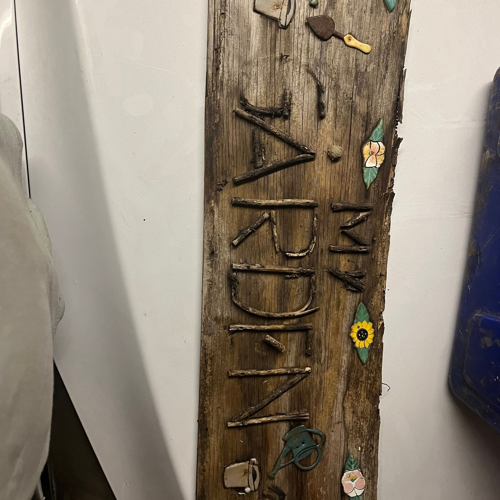 Rustic Vertical Welcome Wood Sign