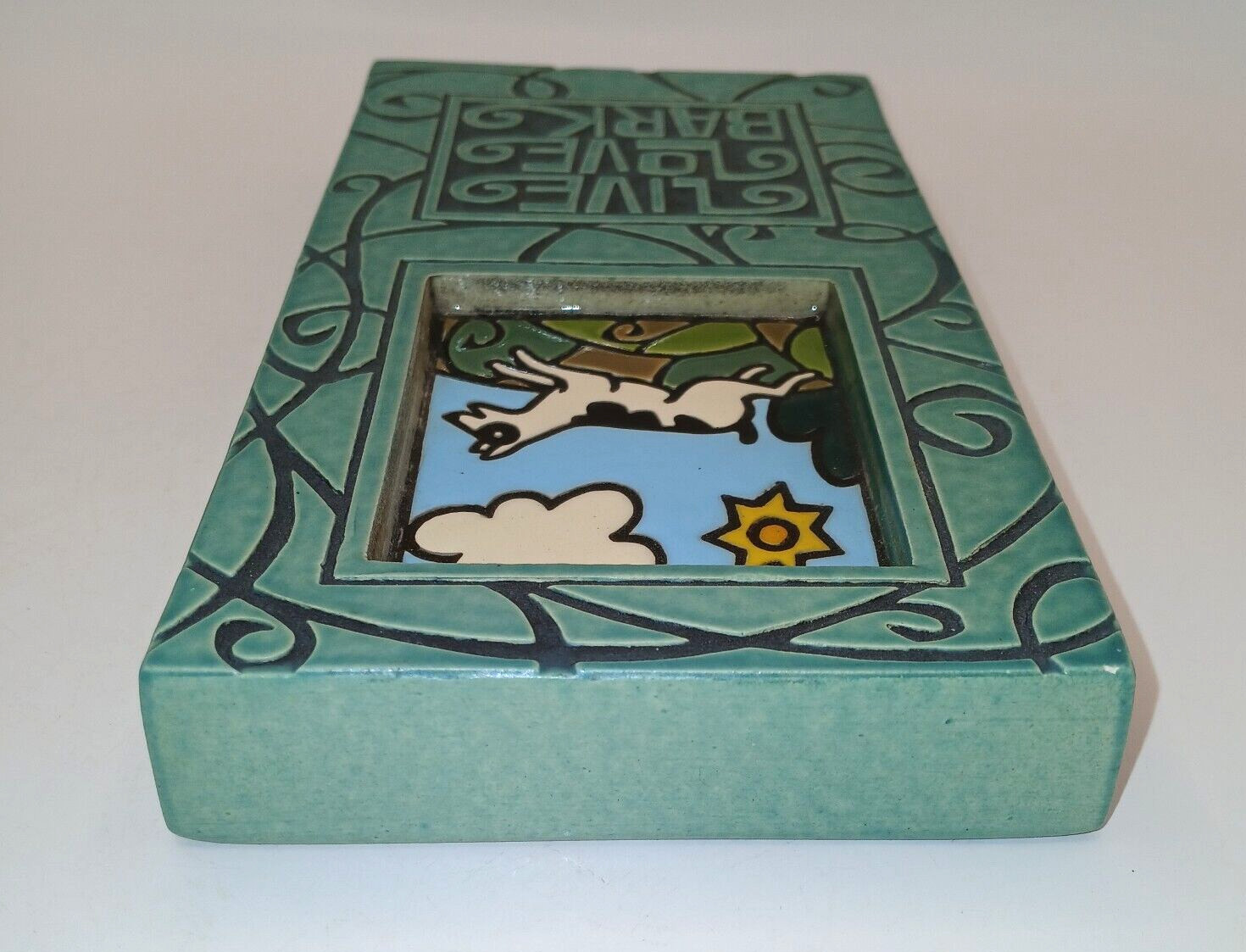 Macone Clay Live Love Bark Dog Ceramic Tile Wall Plaque Hanging 2010 7×4 inches