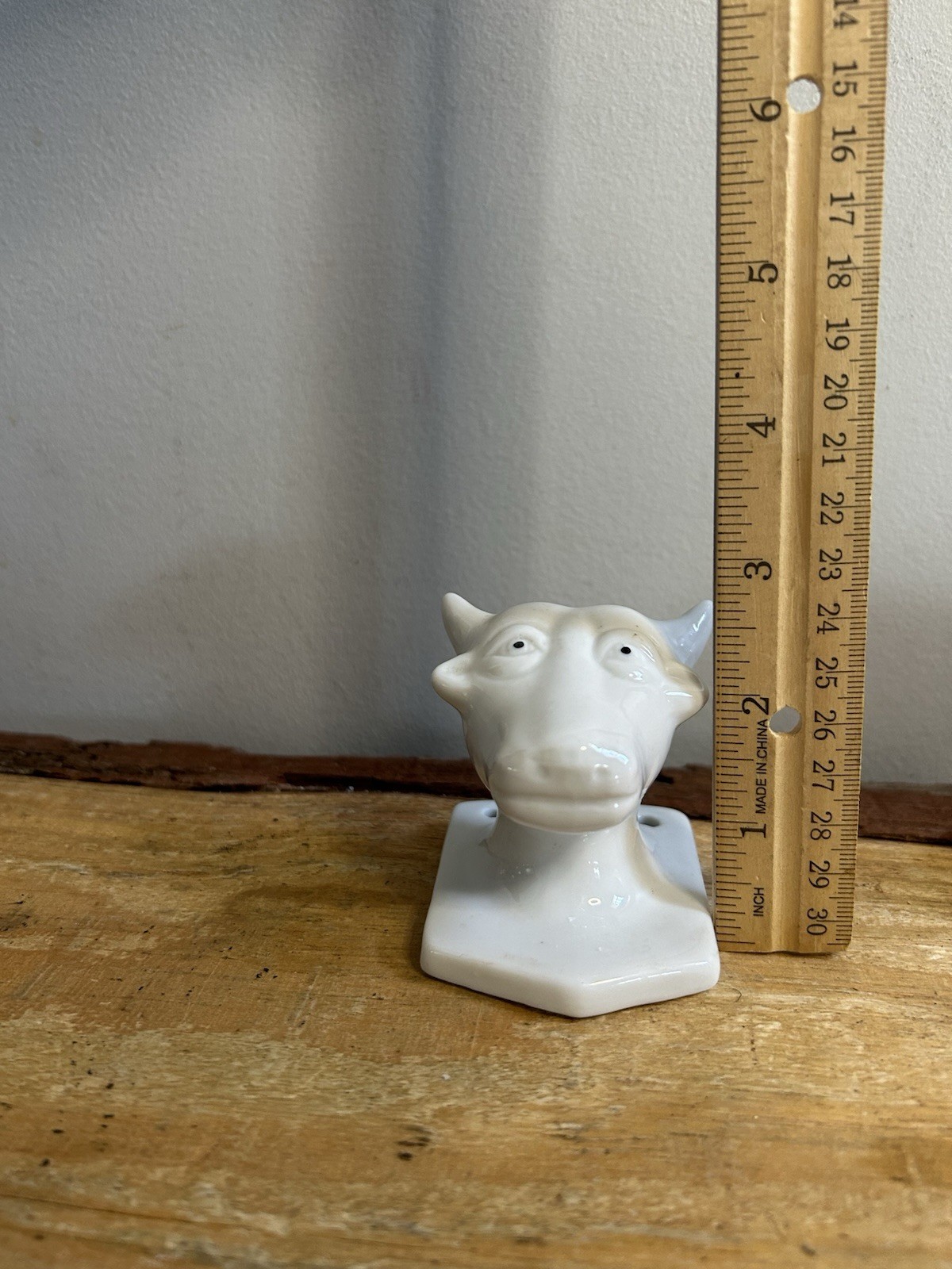 Animal Wall Hangers, Ceramic, Cow, Pig & Chicken, White. Any Room. Decor.