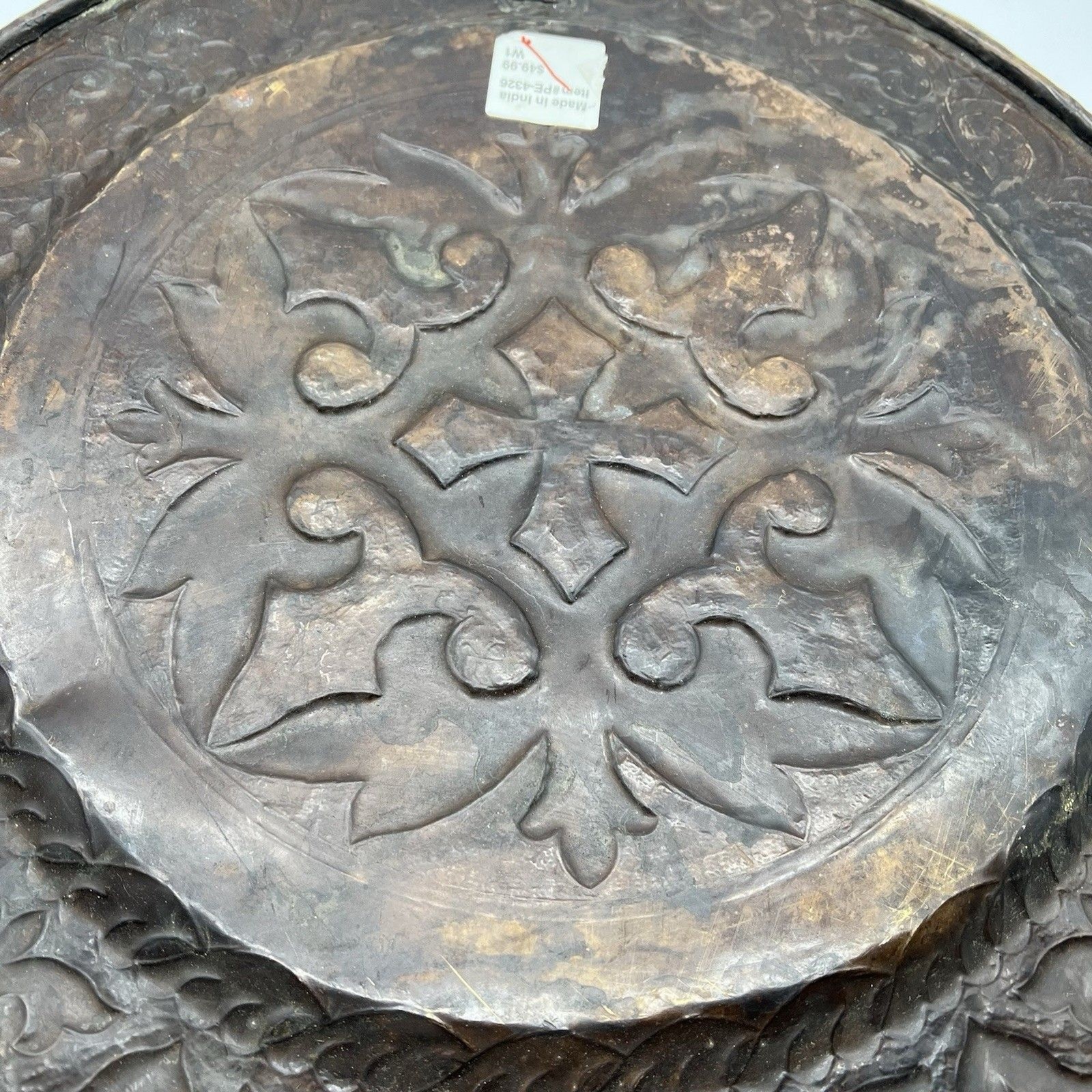 Large Antiqued Metal Round Wall Medallion Decor w/3 Dimential Patterns 19.75”
