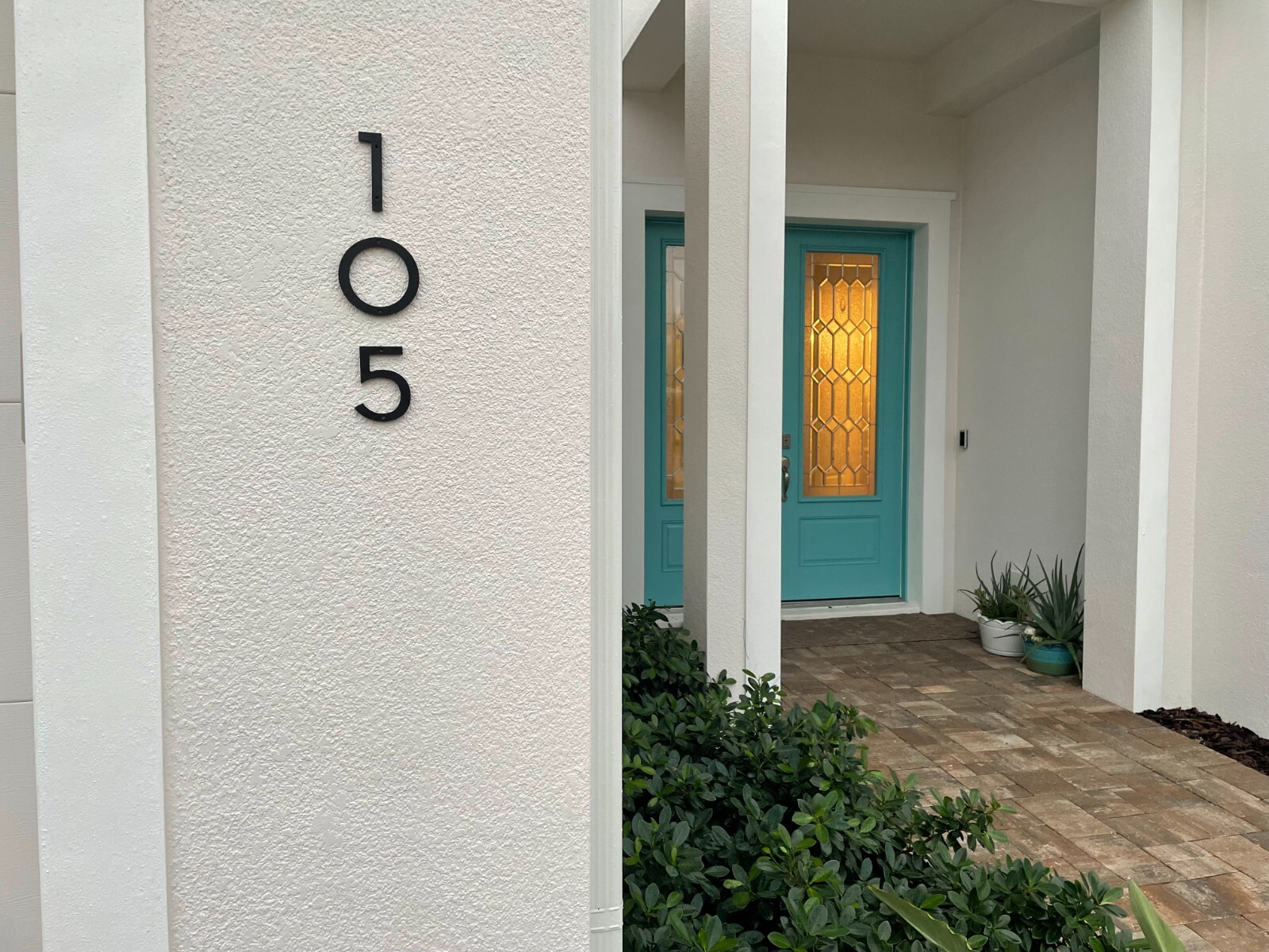 4 inch Contemporary House Numbers or Letters; color choices