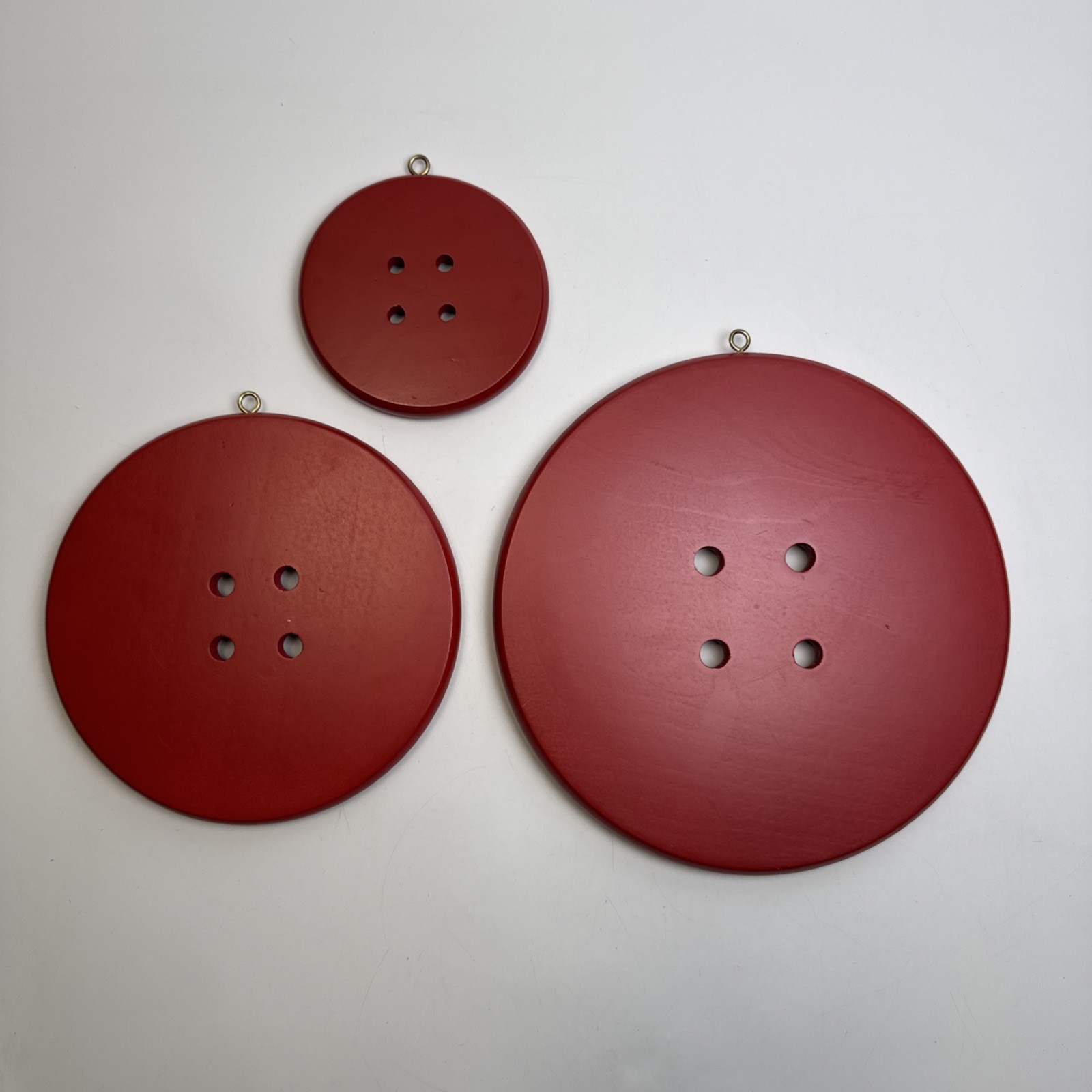 Set Of 3 Red Sewing Buttons Craft Wall Room Decor 10” 8” 5” Wood