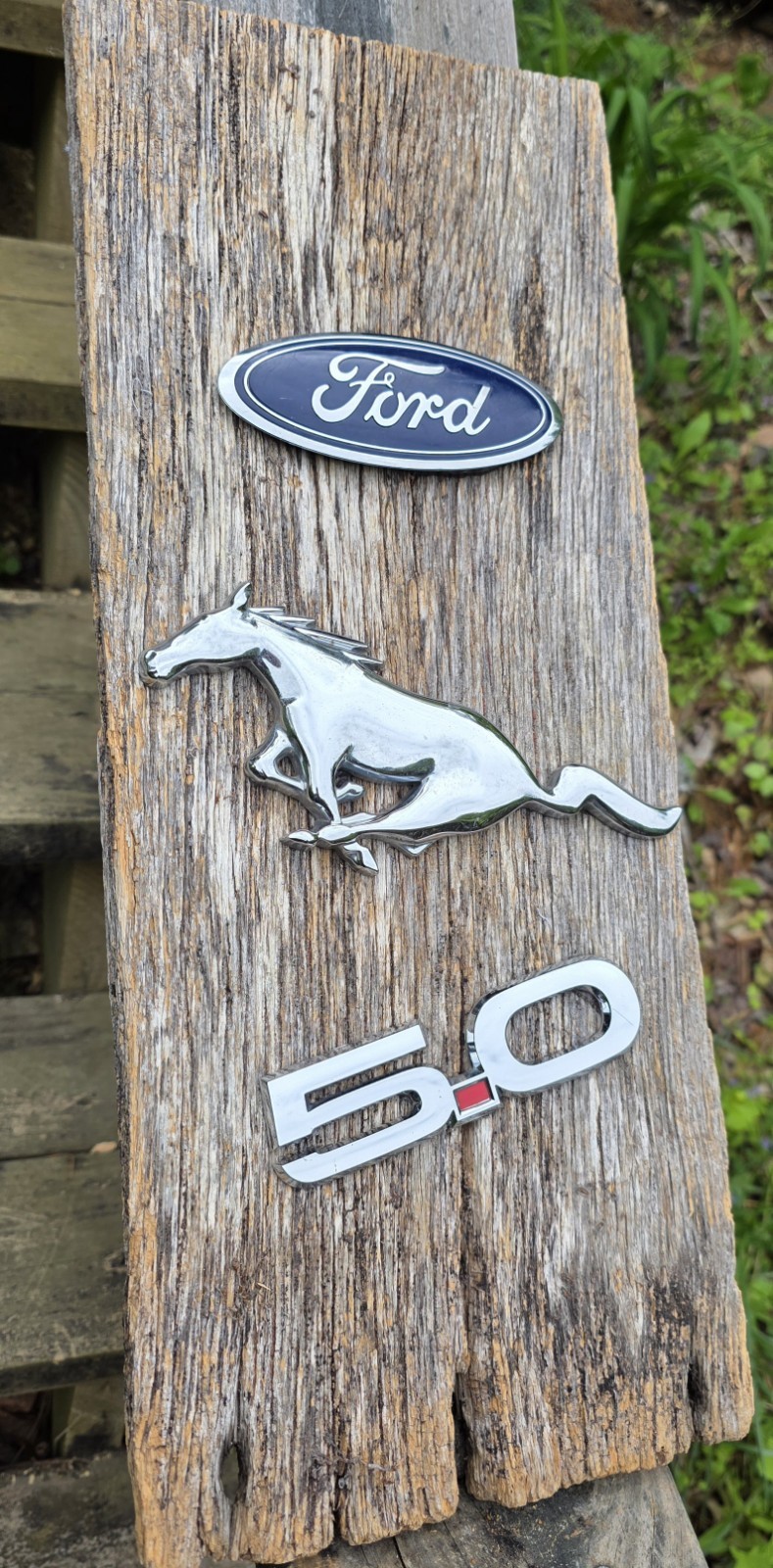 Ford Oval Badge Mustang Horse 5.0 Mounted On Oak Barnwood Sign Man Cave Decor