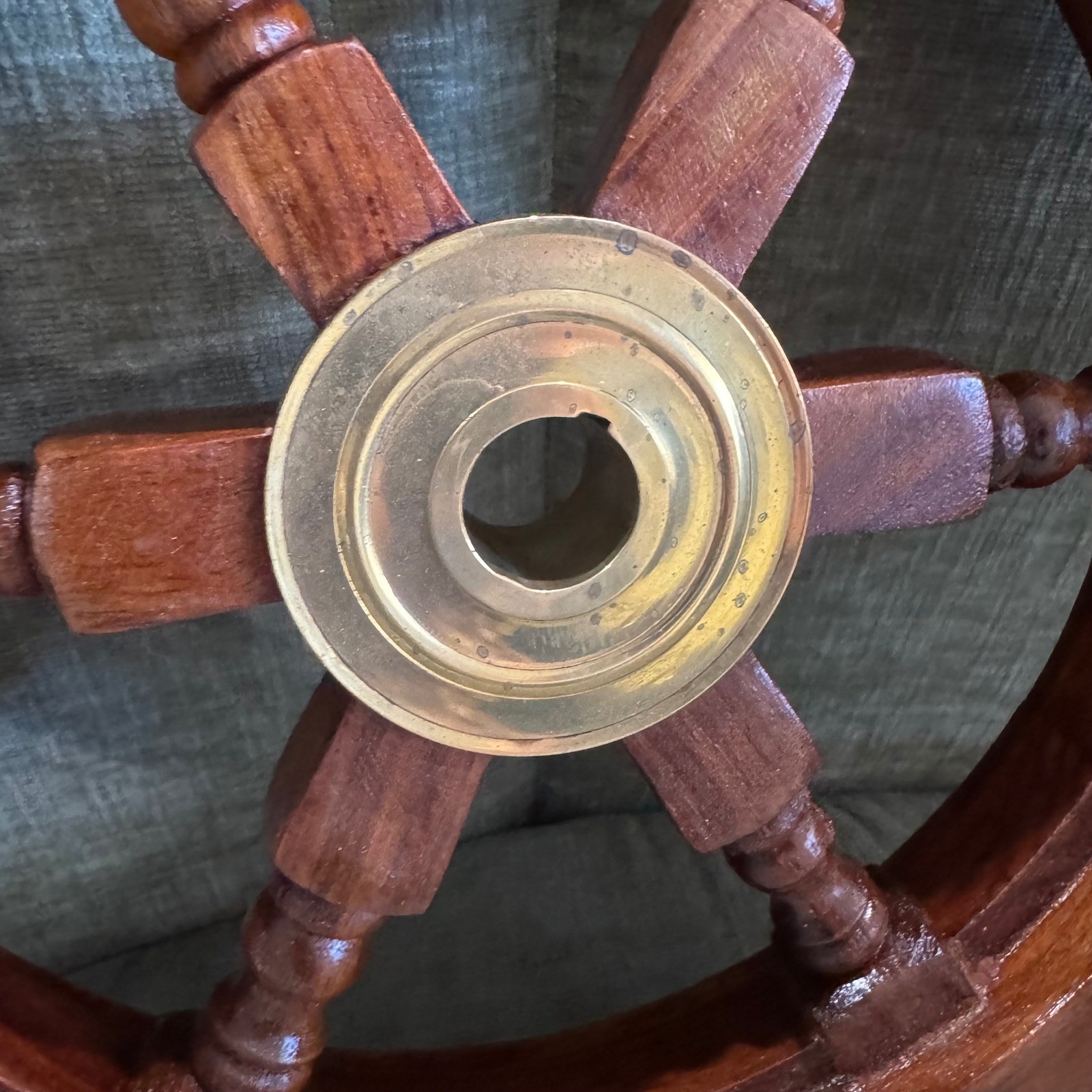 Ships Wheel Brown Wood Brass Nautical Wall Decor Maritime Coastal Vintage
