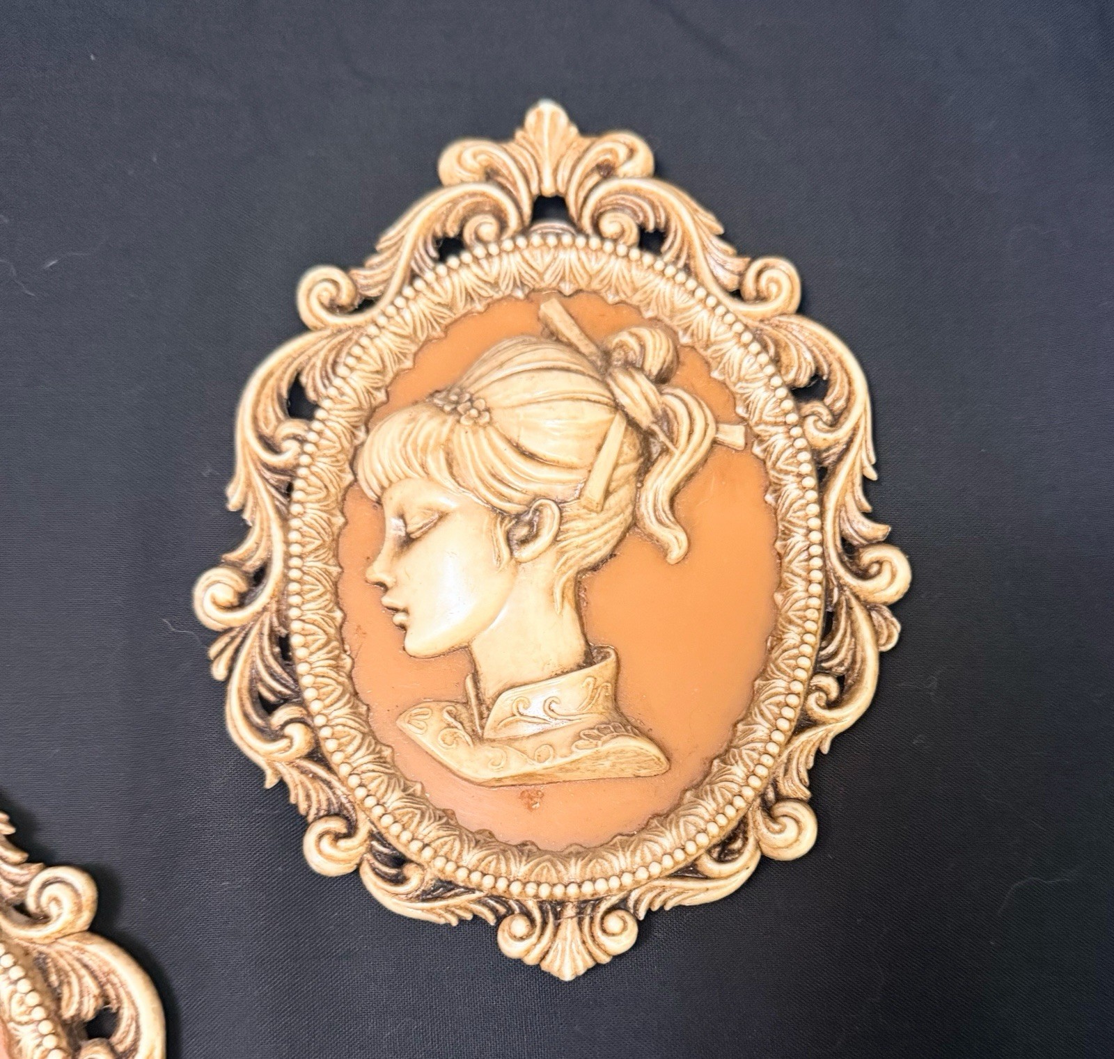 Vintage Set Of (3) Victorian Style Cameo/Ladies Silhouette Wall Hangers