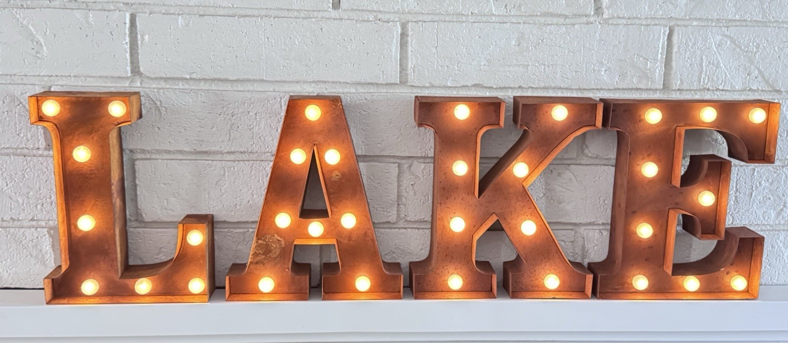 Light Up LAKE Sign Letters Home House Lakehouse Cabin Decor