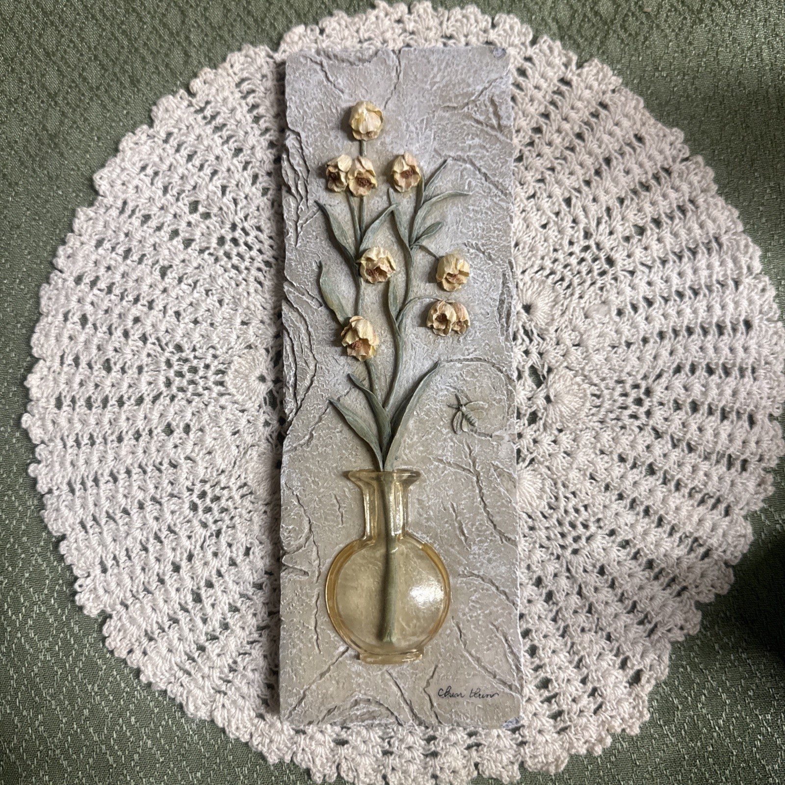 Vintage Wall Plaque Vase With Yellow Flowers And Bee Signed Cheri Blum, 3d