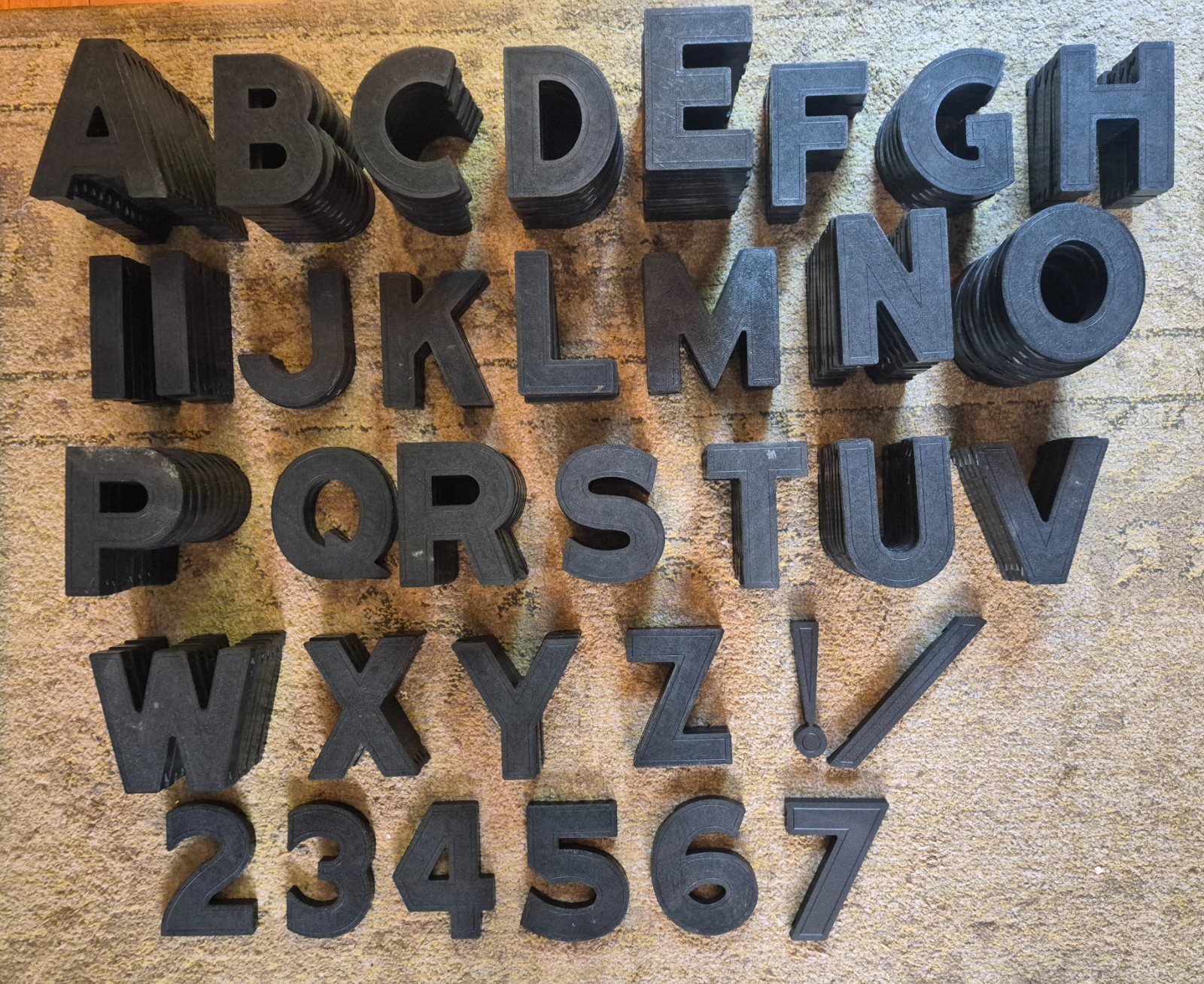 VINTAGE GEMINI WAGNER 6″ SLOTTED PLASTIC THEATER MARQUEE LETTERS PIECES 6 1/4