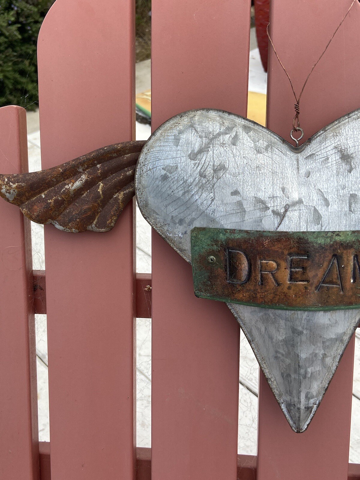 Heart Tin w/ Angel Wings and Dream Decoration Puffed Heart Hangs in Home/Garden