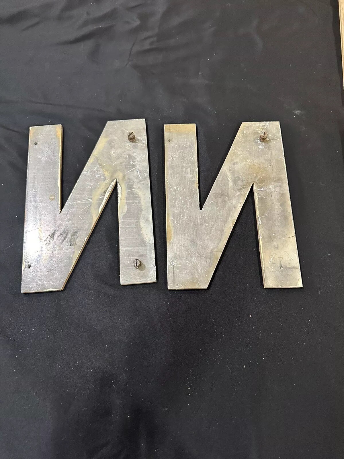 Vintage Letter “N” Advertising Sign Metal ALUMINUM 9×6.25”