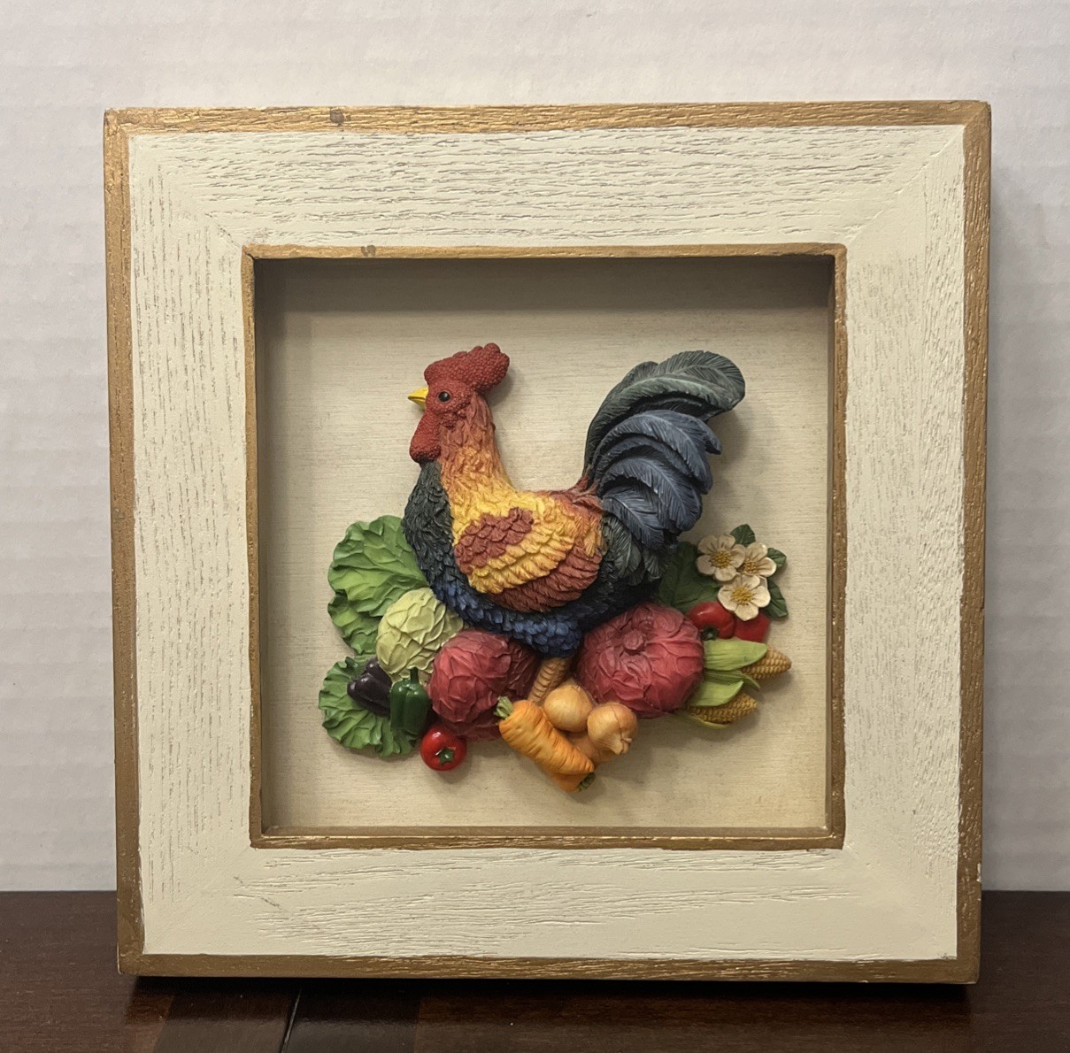 Artisan Flair Wood Wall Hanging Resin Rooster with 3D effect 7”x7”