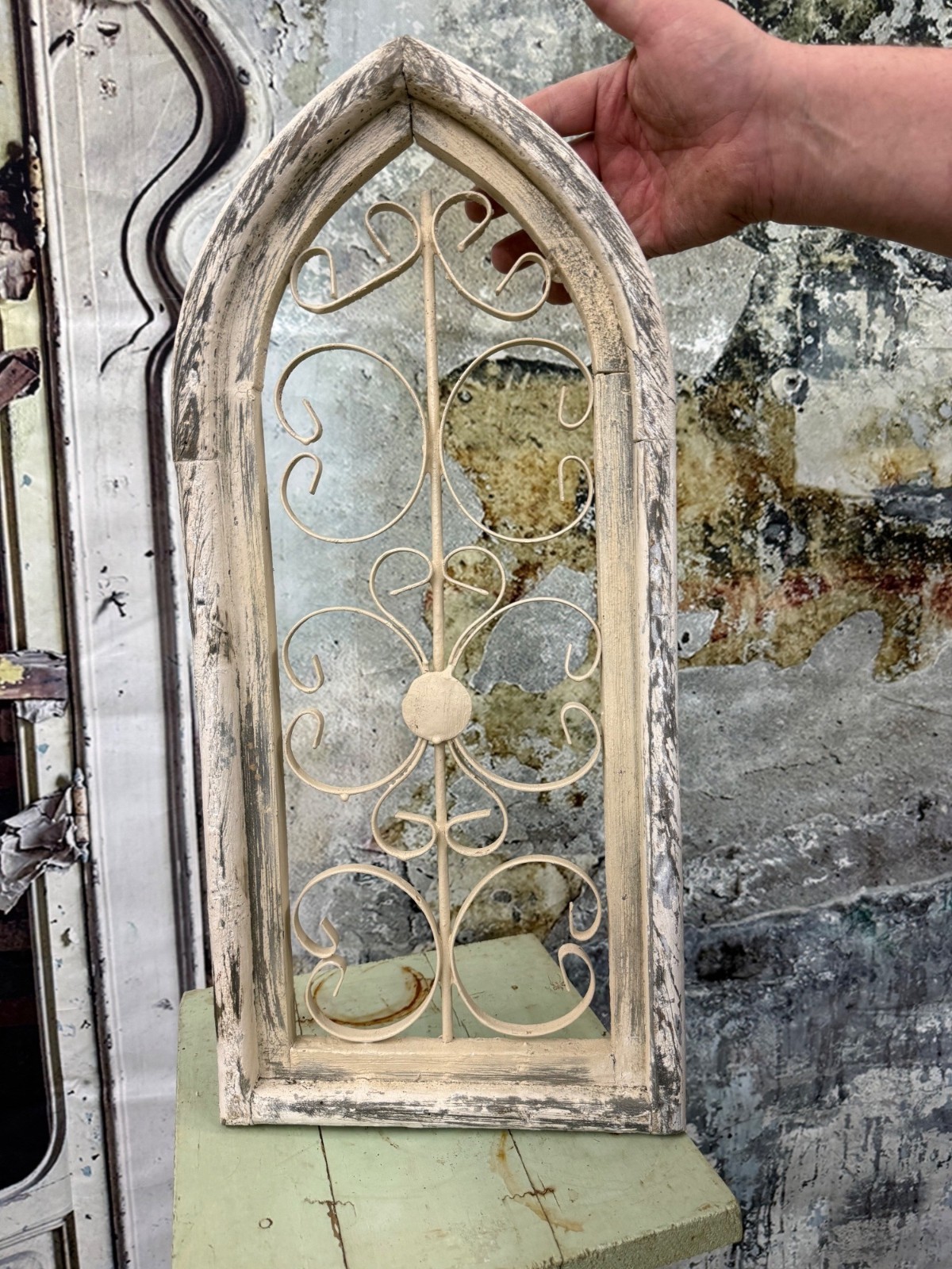 Vintage Rustic Distressed White Metal Arch Window Wall Decor Farmhouse Chic